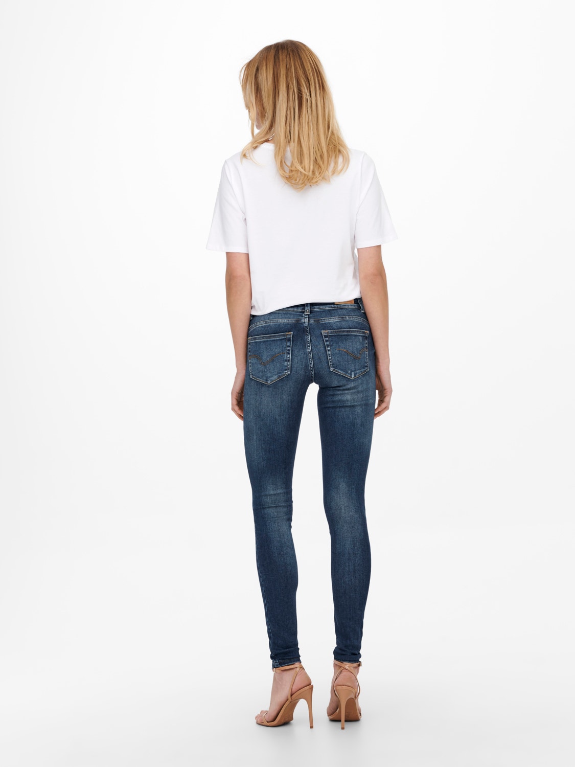 Romanschrijver kapitalisme Eigendom ONLLuci reg Skinny fit jeans with 30% discount! | ONLY®
