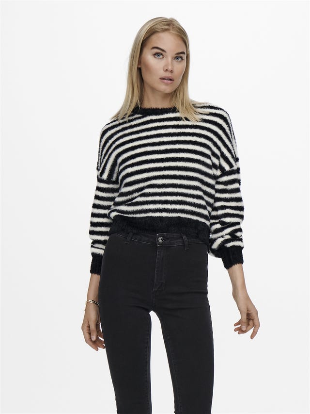 ONLY Round Neck Ribbed cuffs Dropped shoulders Pullover - 15235973