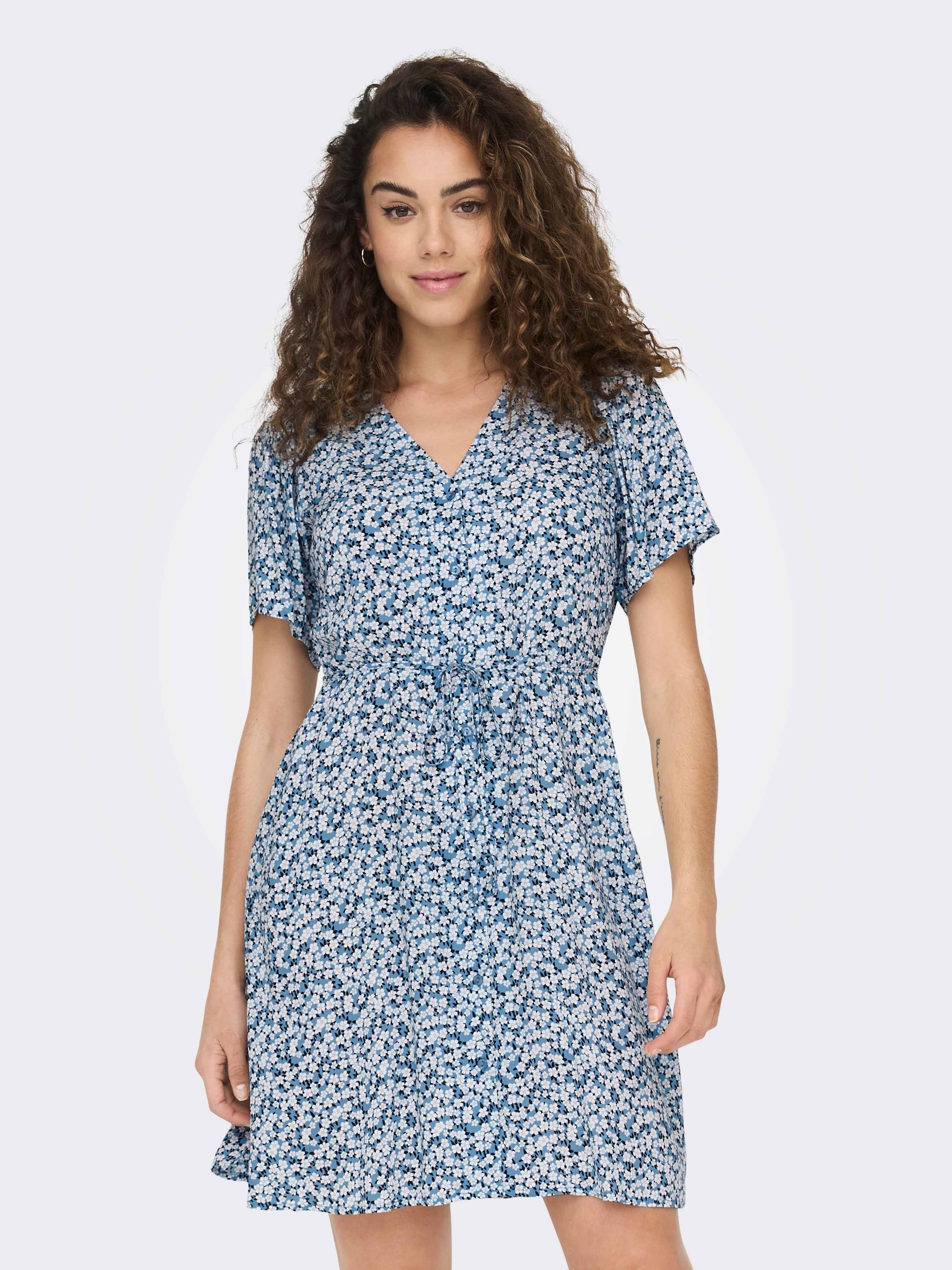 Onlevida Kurzes Kleid