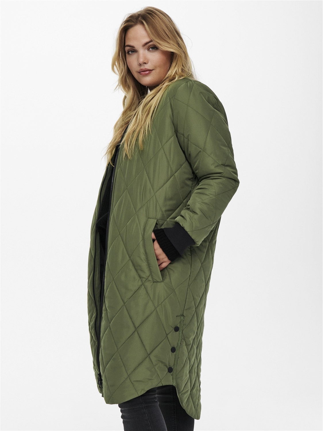 ONLY Curvy quilted Jacket -Kalamata - 15237689