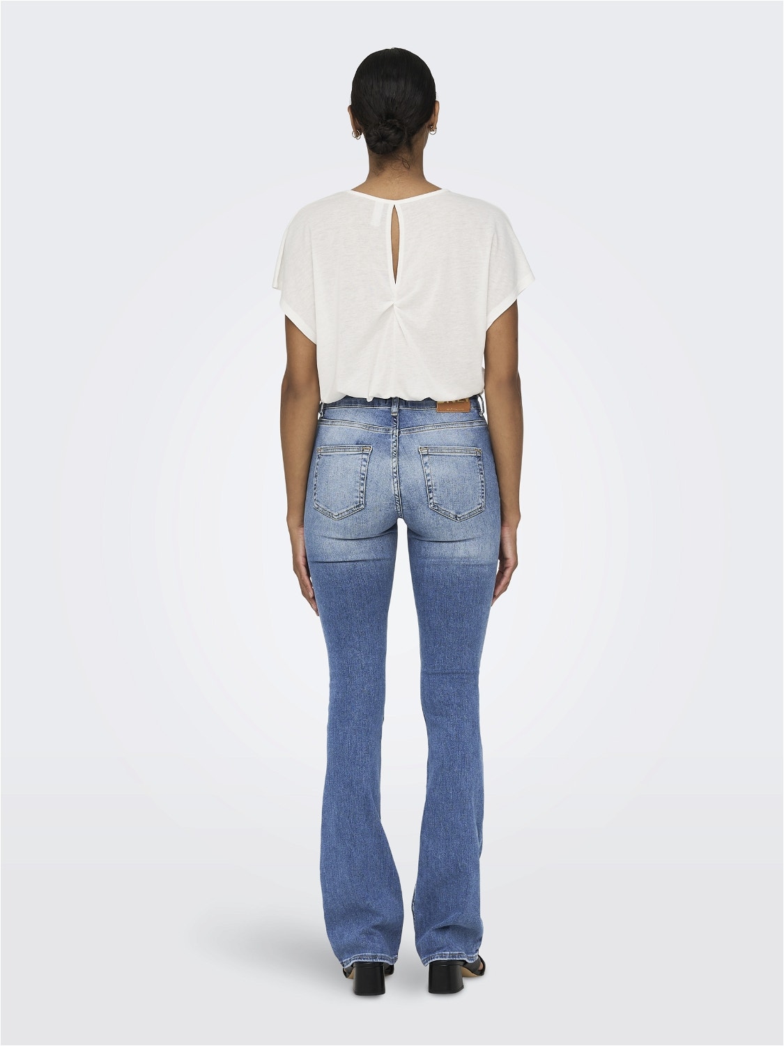 mid life ONLBlush Light Flared | ONLY® Jeans Blue |