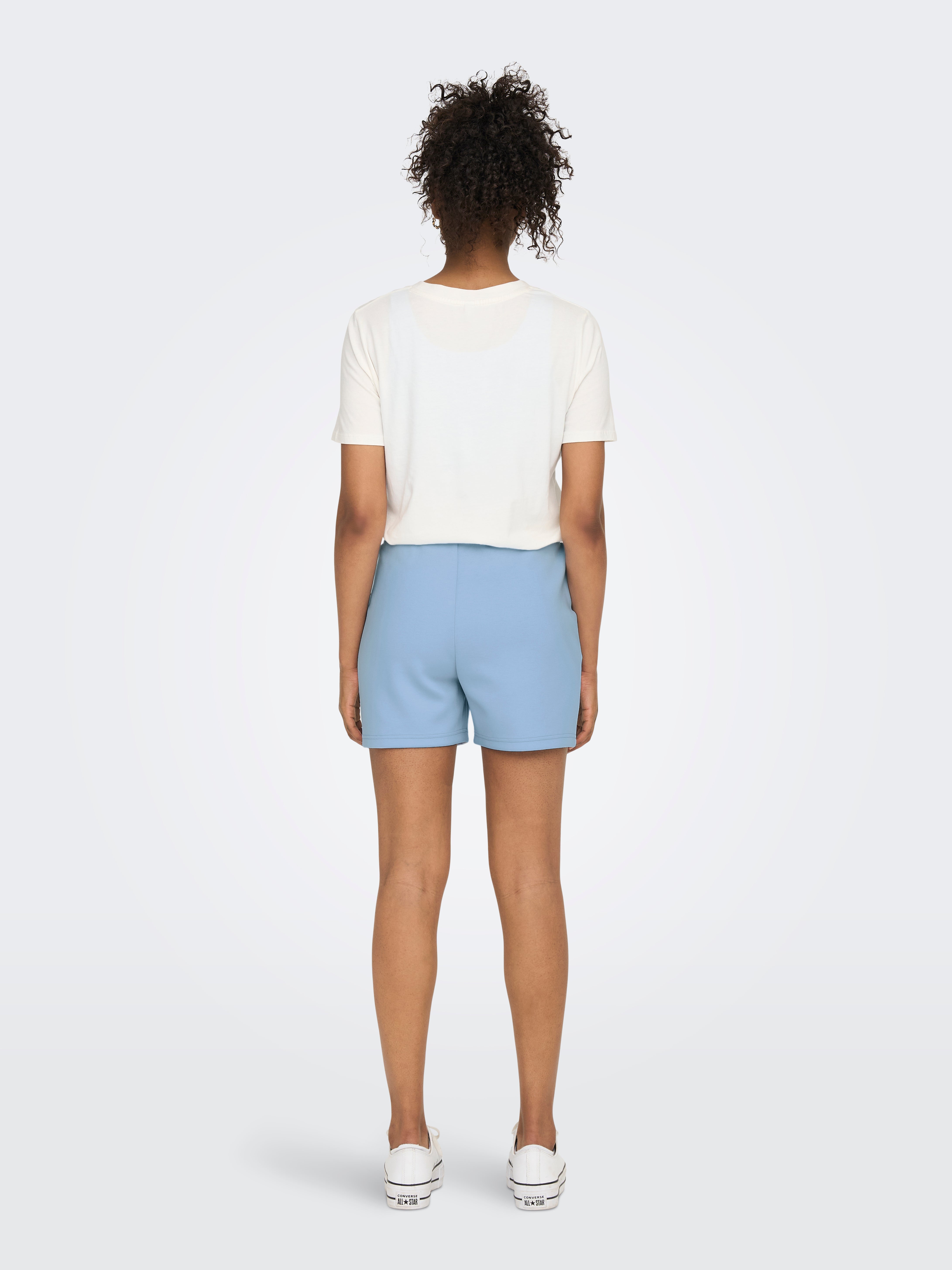 Colored sweat online shorts