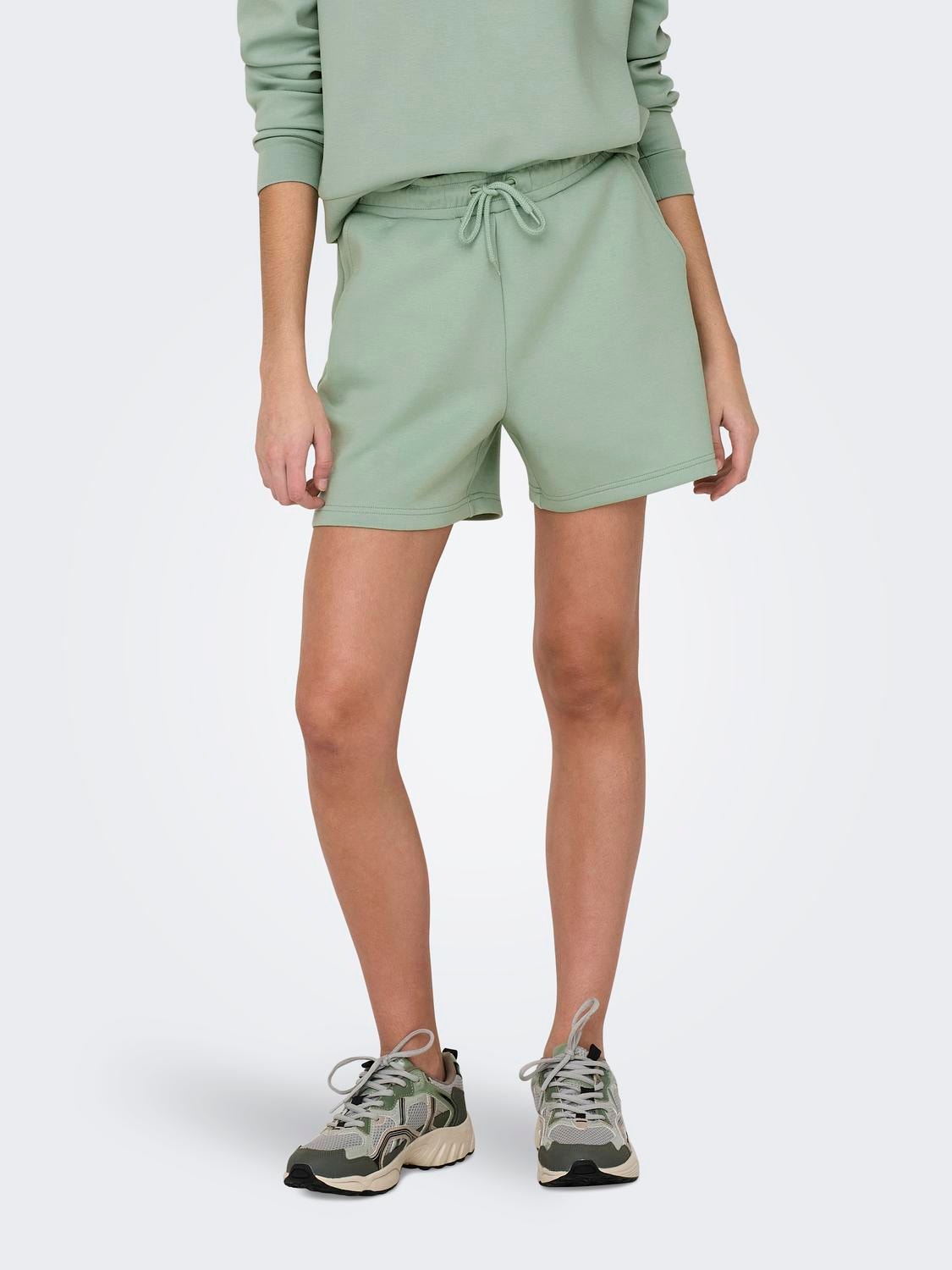 ONLY Couleur unie Shorts en molleton -Frosty Green - 15245851