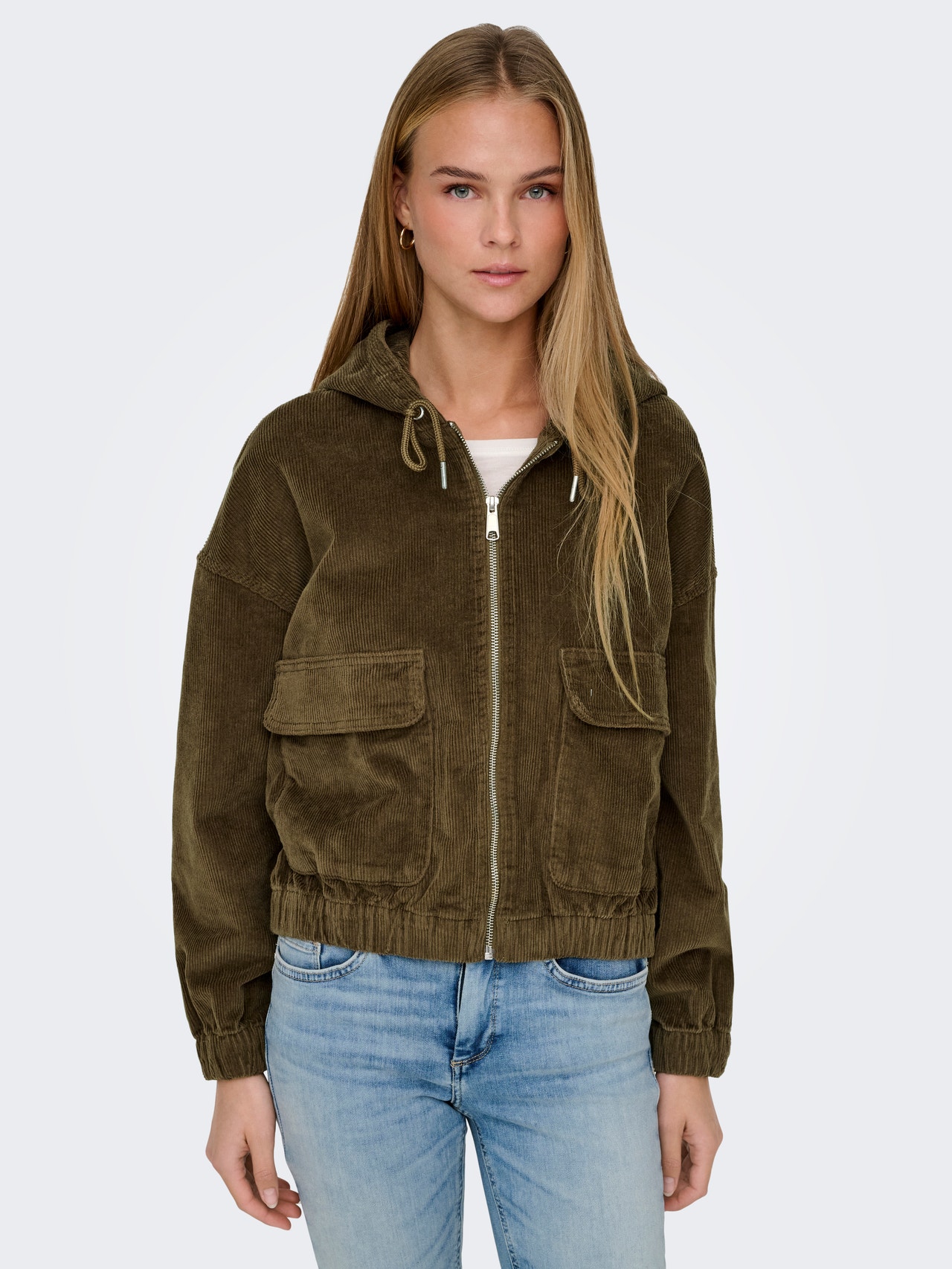 ONLY Nööridega reguleeritav kapuuts Elastse palistusega mansetid Langetatud õlaosa Jope -Cub - 15246274