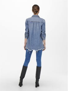 ONLY Relaxed fit Manchetten met knoop Overhemd -Medium Blue Denim - 15246997