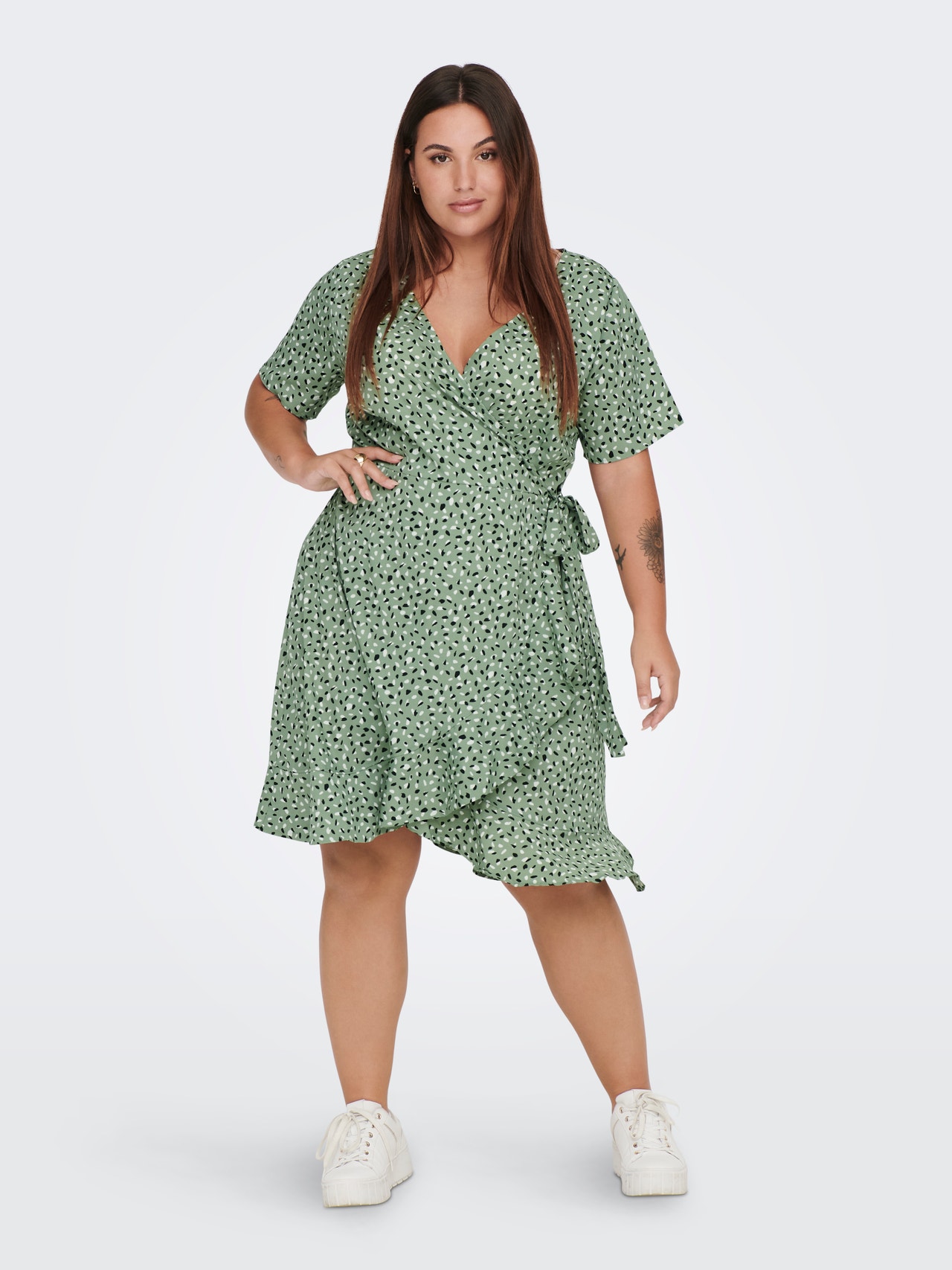 ONLY Curvy mini wrap Dress -Hedge Green - 15252210