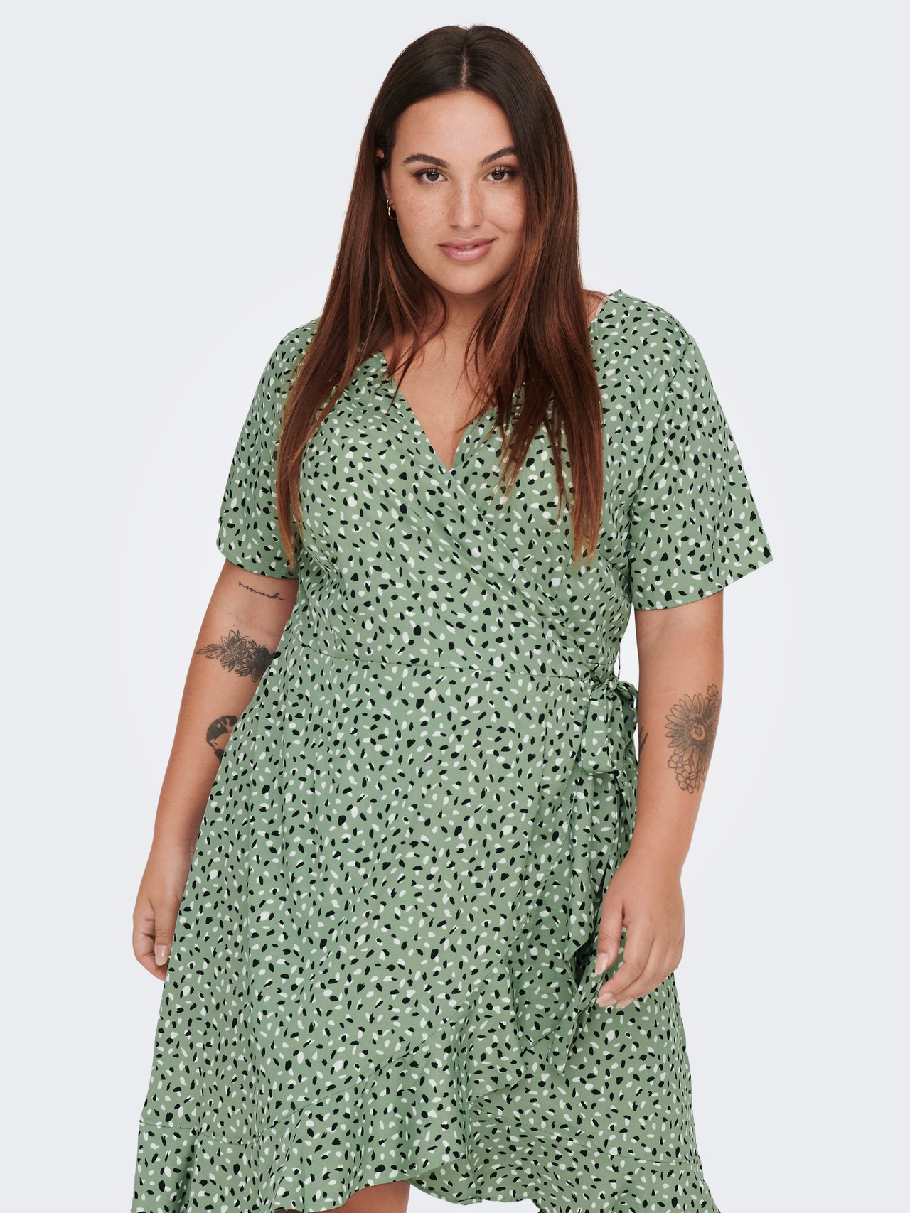 ONLY Regular fit V-Hals Korte jurk -Hedge Green - 15252210