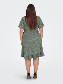 ONLY Normal geschnitten V-Ausschnitt Kurzes Kleid -Balsam Green - 15252210