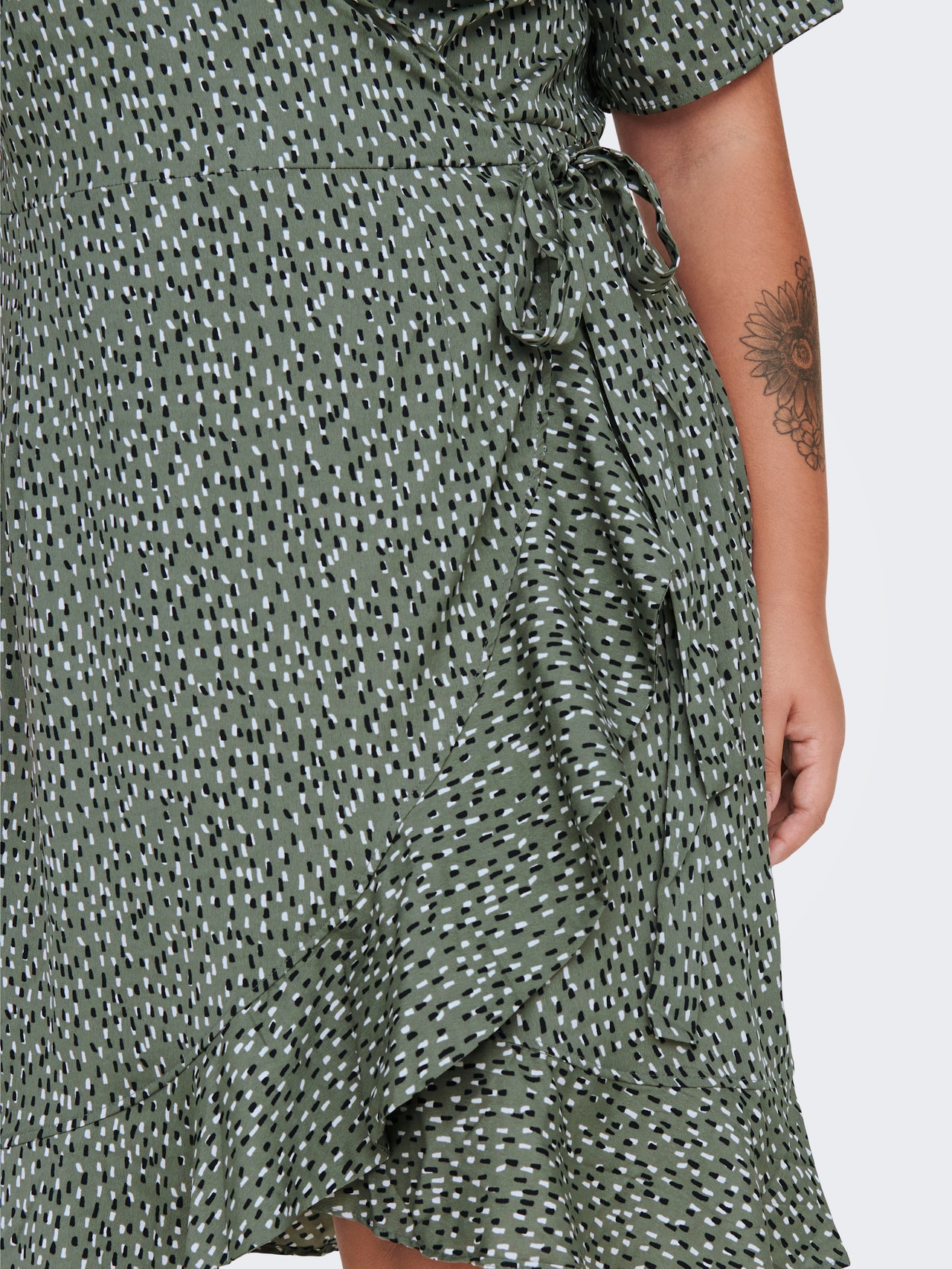 ONLY Curvy mini wrap Dress -Balsam Green - 15252210
