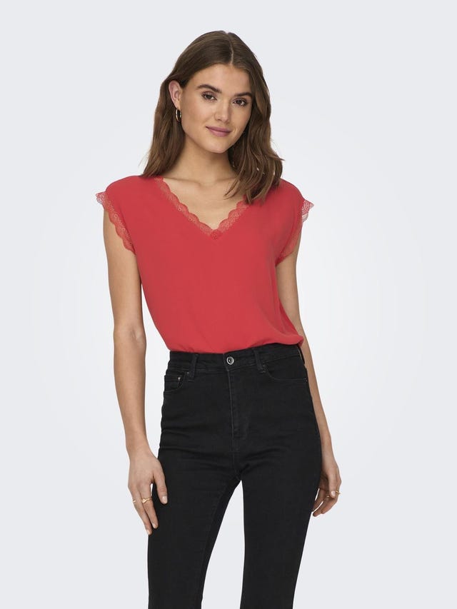 ONLY V-neck top with lace details - 15252241