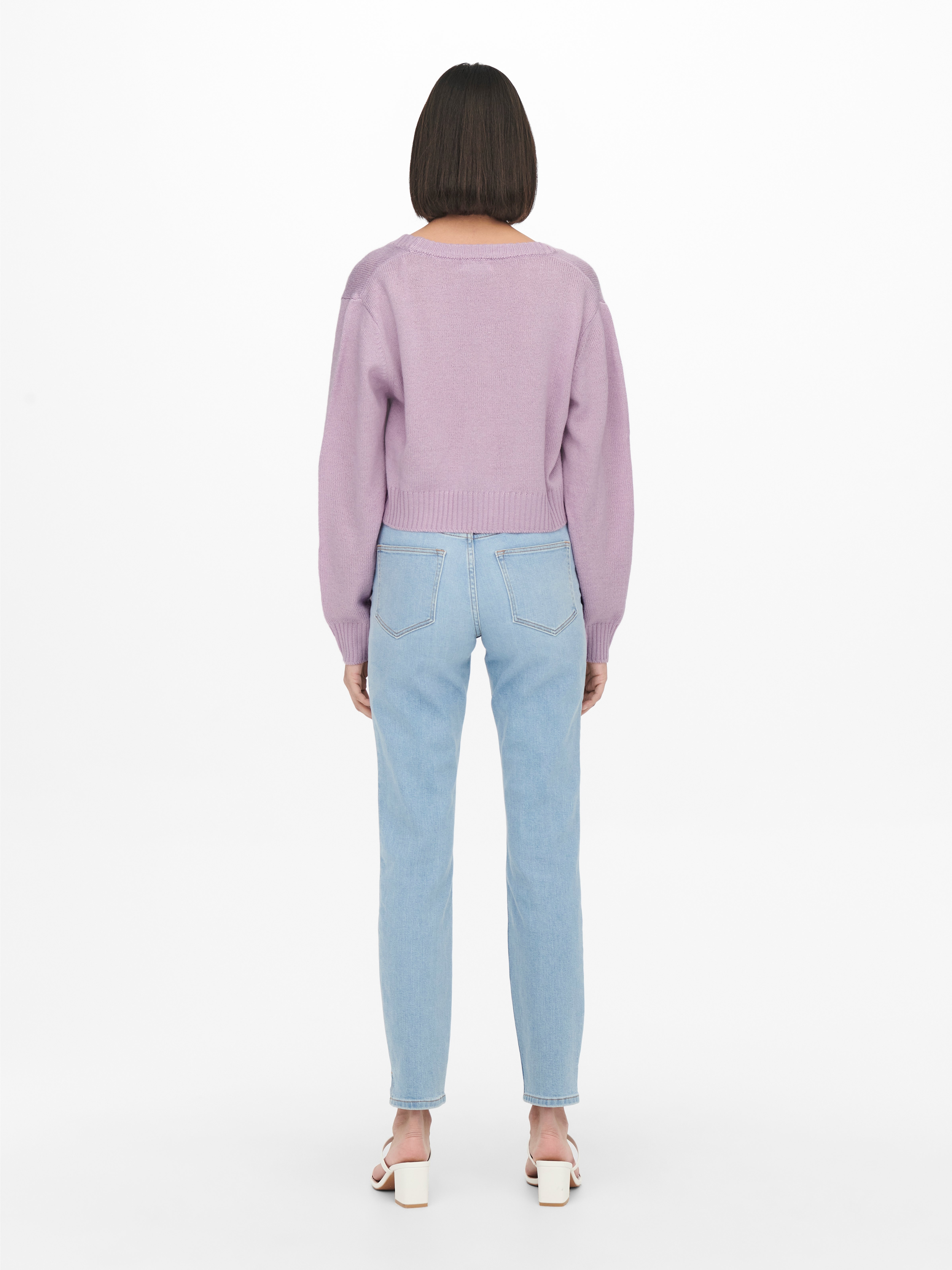 Light purple 2024 jeans outfit