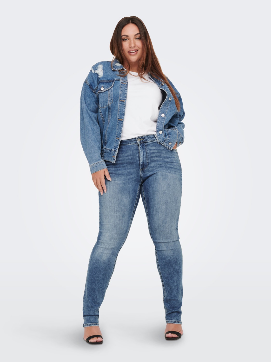 ONLY Curvy CARWilly Slim fit jeans -Medium Blue Denim - 15253109