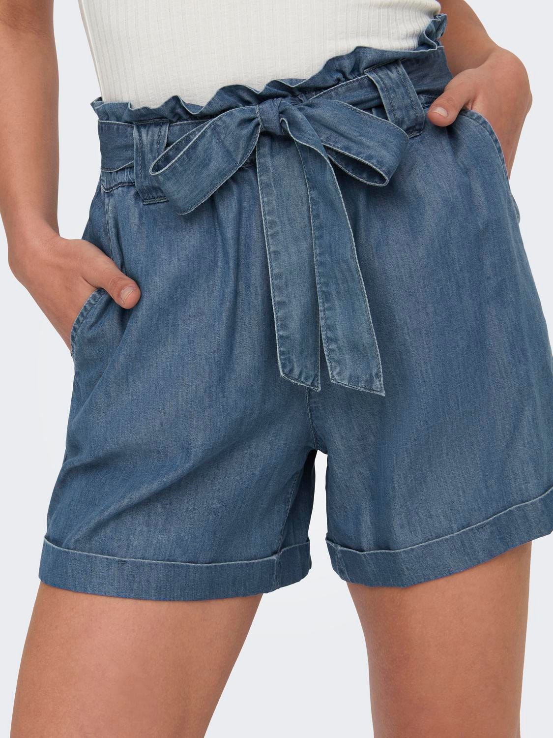 ONLY Normal geschnitten Hohe Taille Säume zum Umschlagen Shorts -Medium Blue Denim - 15255715