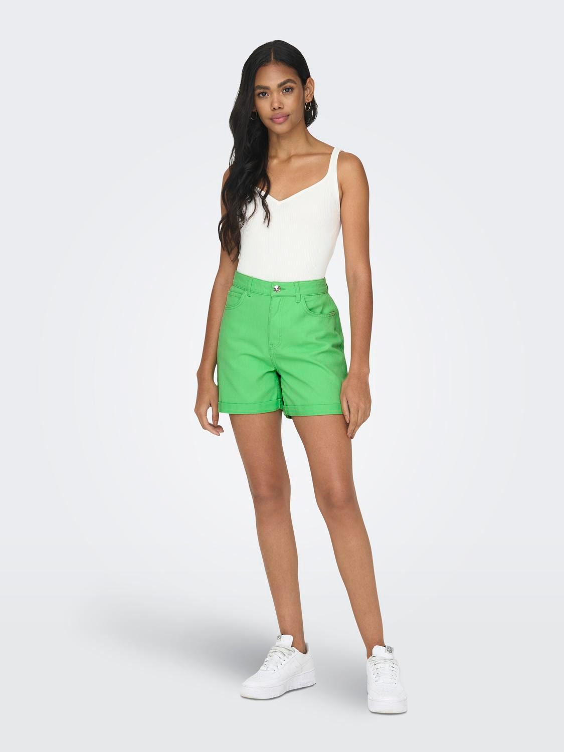 ONLY Mom fit High waist Omvouwbare zomen Shorts -Summer Green - 15255951