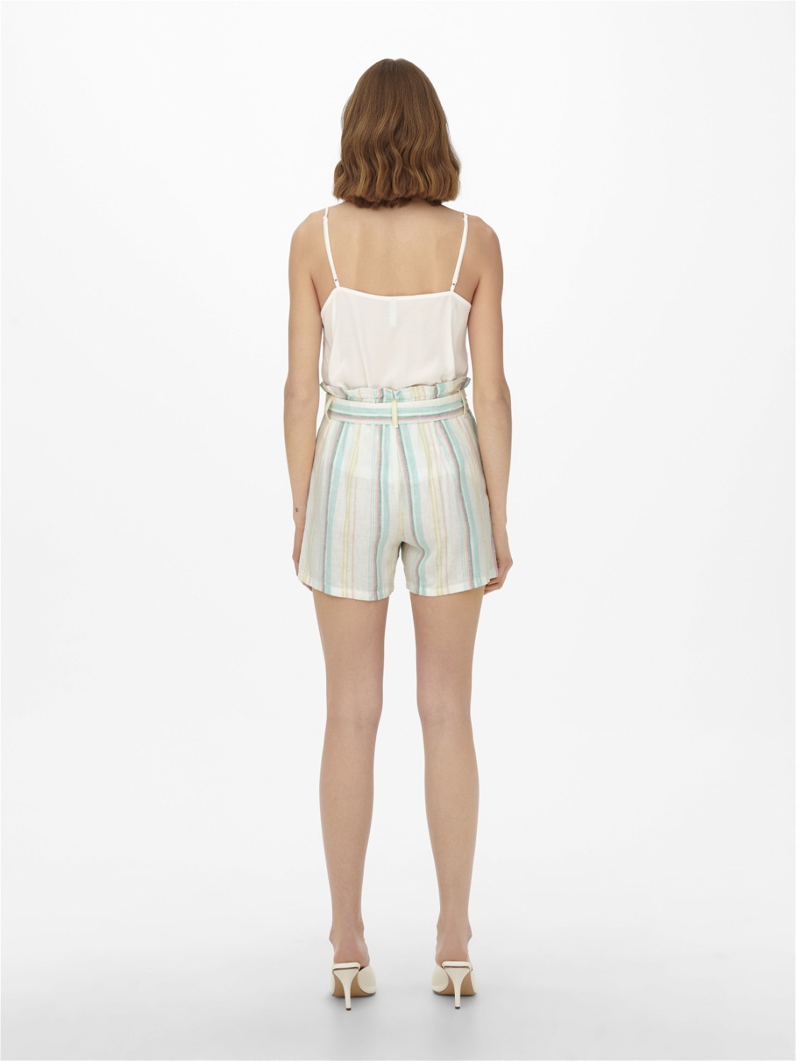 ONLY Striped linen blend Shorts -Cloud Dancer - 15256302
