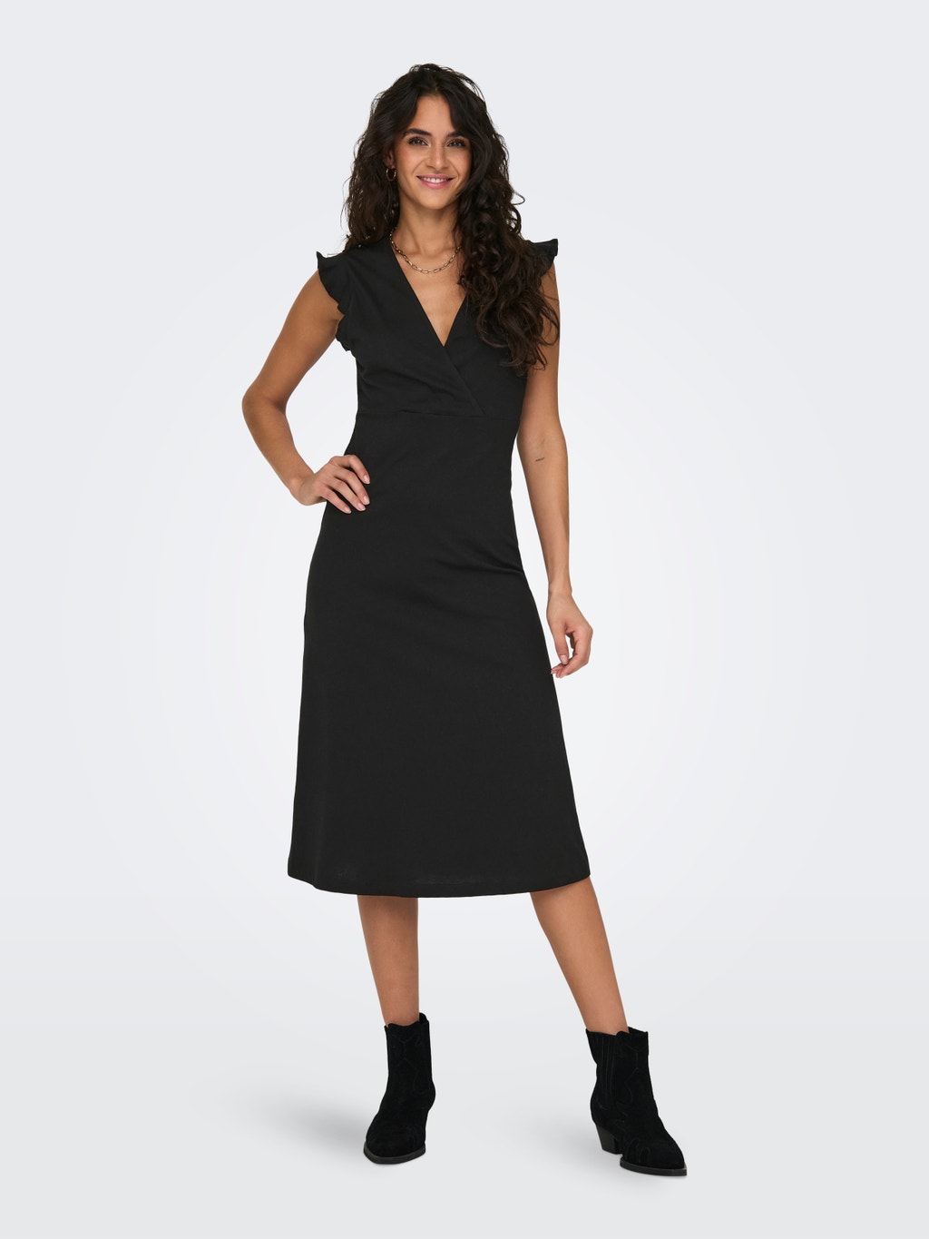 steekpenningen Uitbeelding Waarneembaar Regular fit O-hals Lange jurk | Zwart | ONLY®