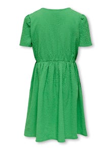 ONLY Normal geschnitten V-Ausschnitt Kurzes Kleid -Kelly Green - 15257592