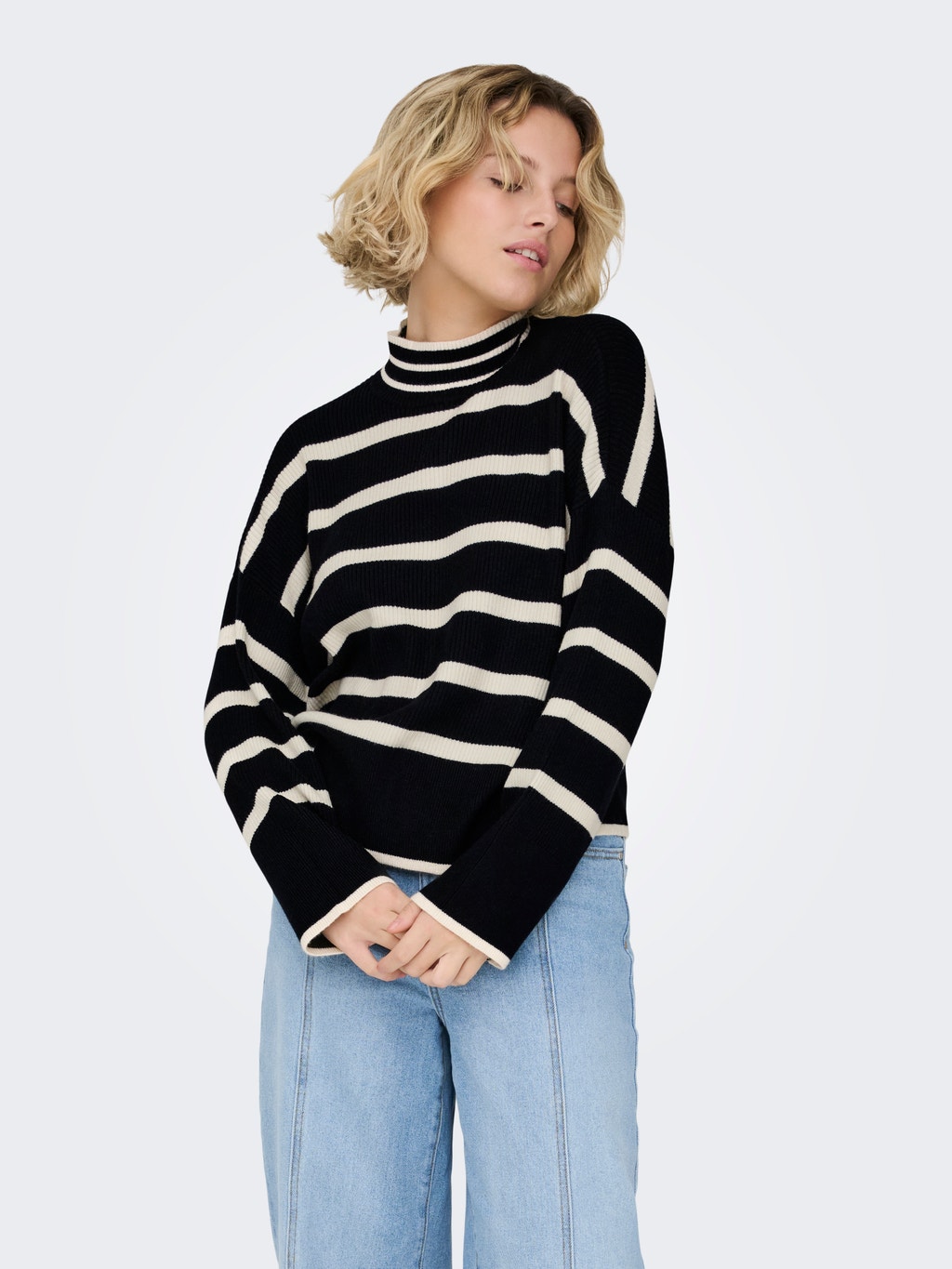 Olie Highneck L S Knit Top Black main image 1