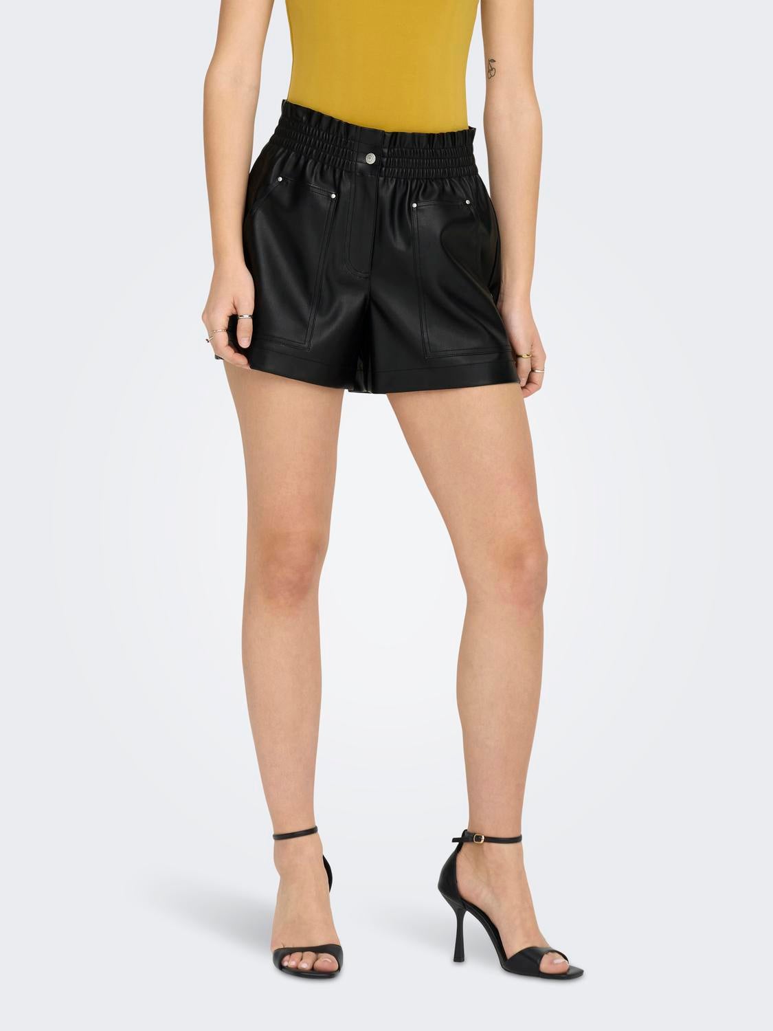 Onllina Komfort Fit Kunstledershorts