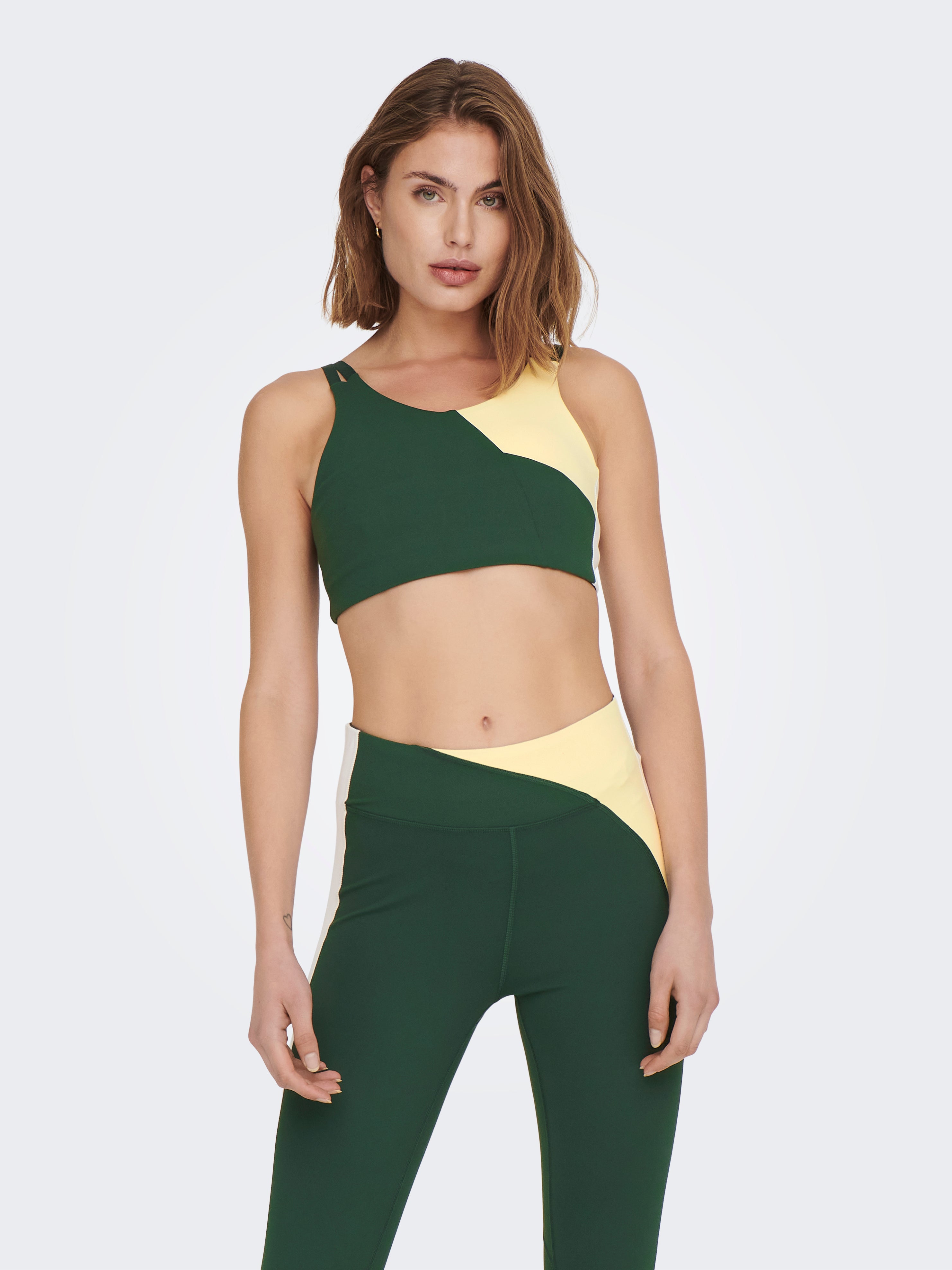 Color block Sports Bra with 40% discount!