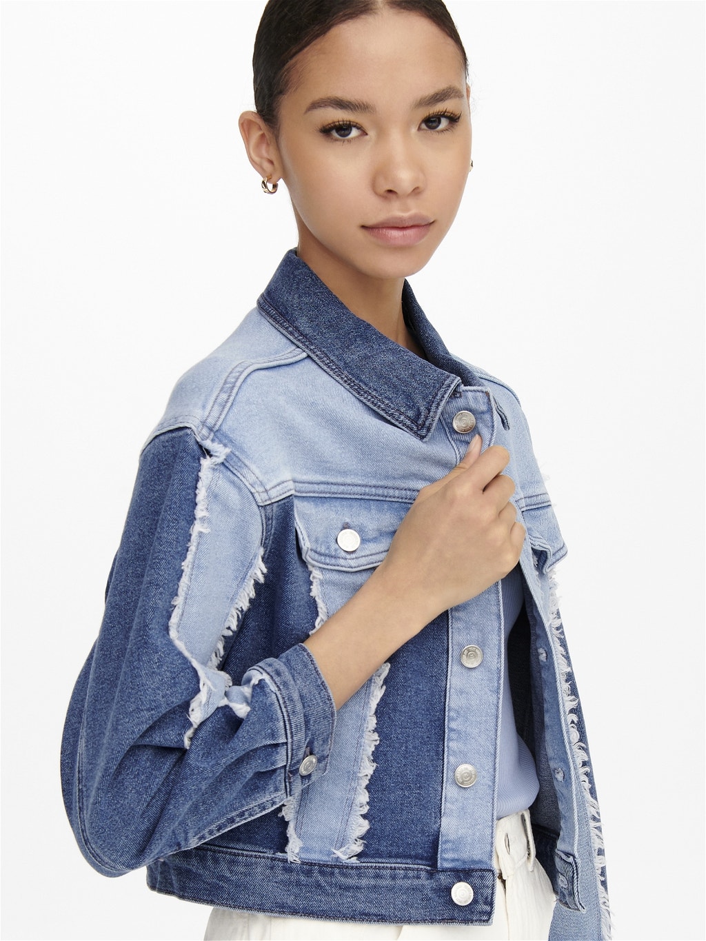 Cropped Denim jacket with 50% discount! | ONLY®