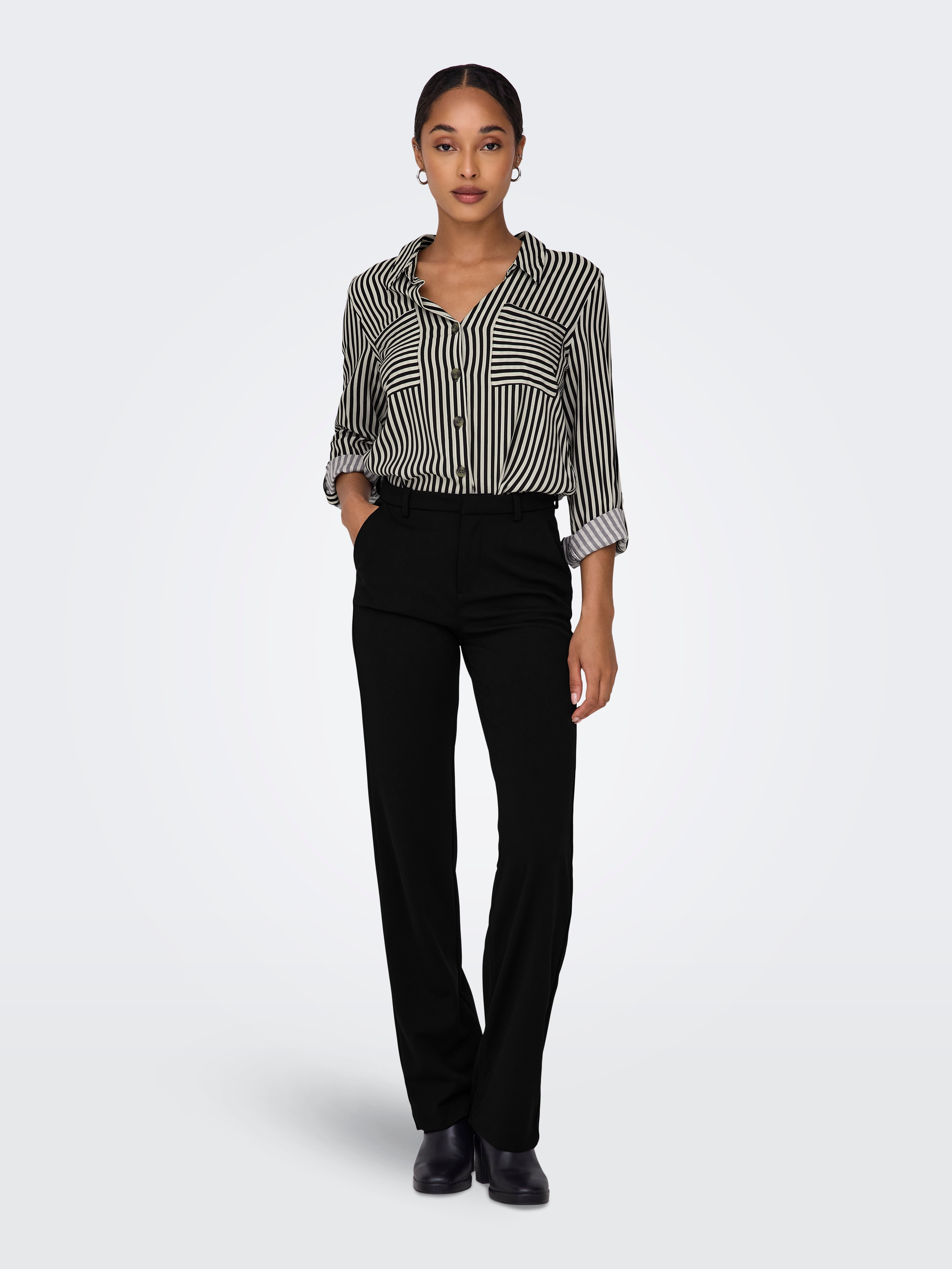 ONLRAFFY-YO Mittlere Taille Gerade geschnitten Hose | Schwarz | ONLY®