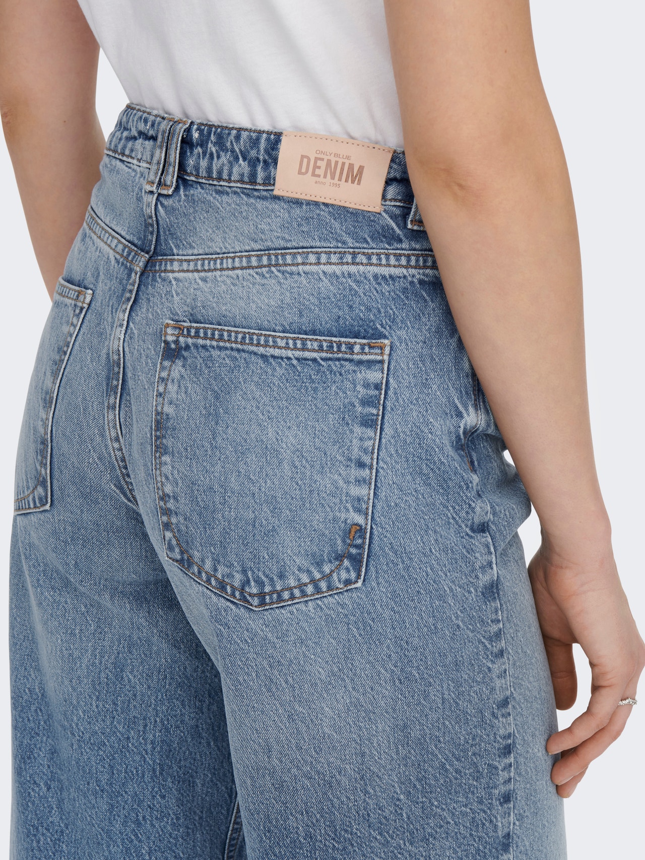 ONLY ONLVela ekstra vide high waist jeans -Medium Blue Denim - 15267017