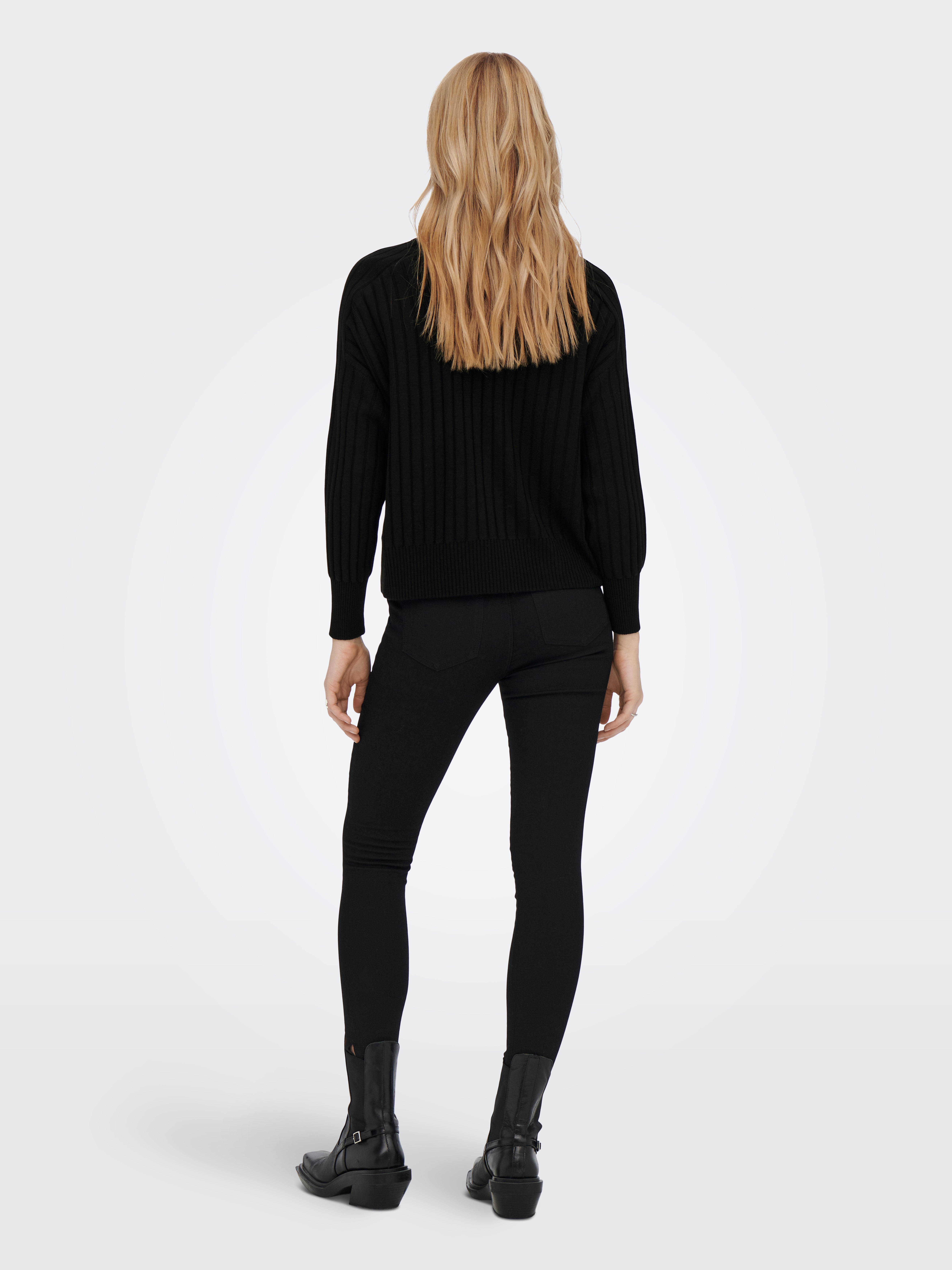 Women's Minimalist Loose Knit Pullover