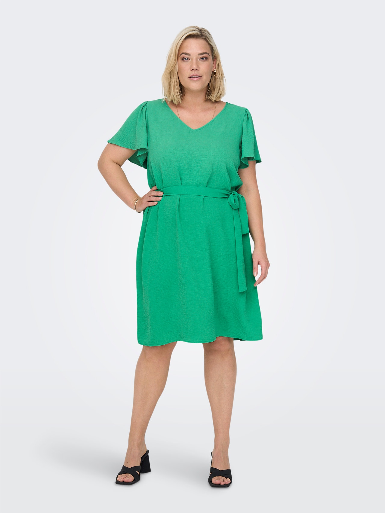 ONLY Curvy Kleid mit kurzen Ärmeln -Simply Green - 15269701