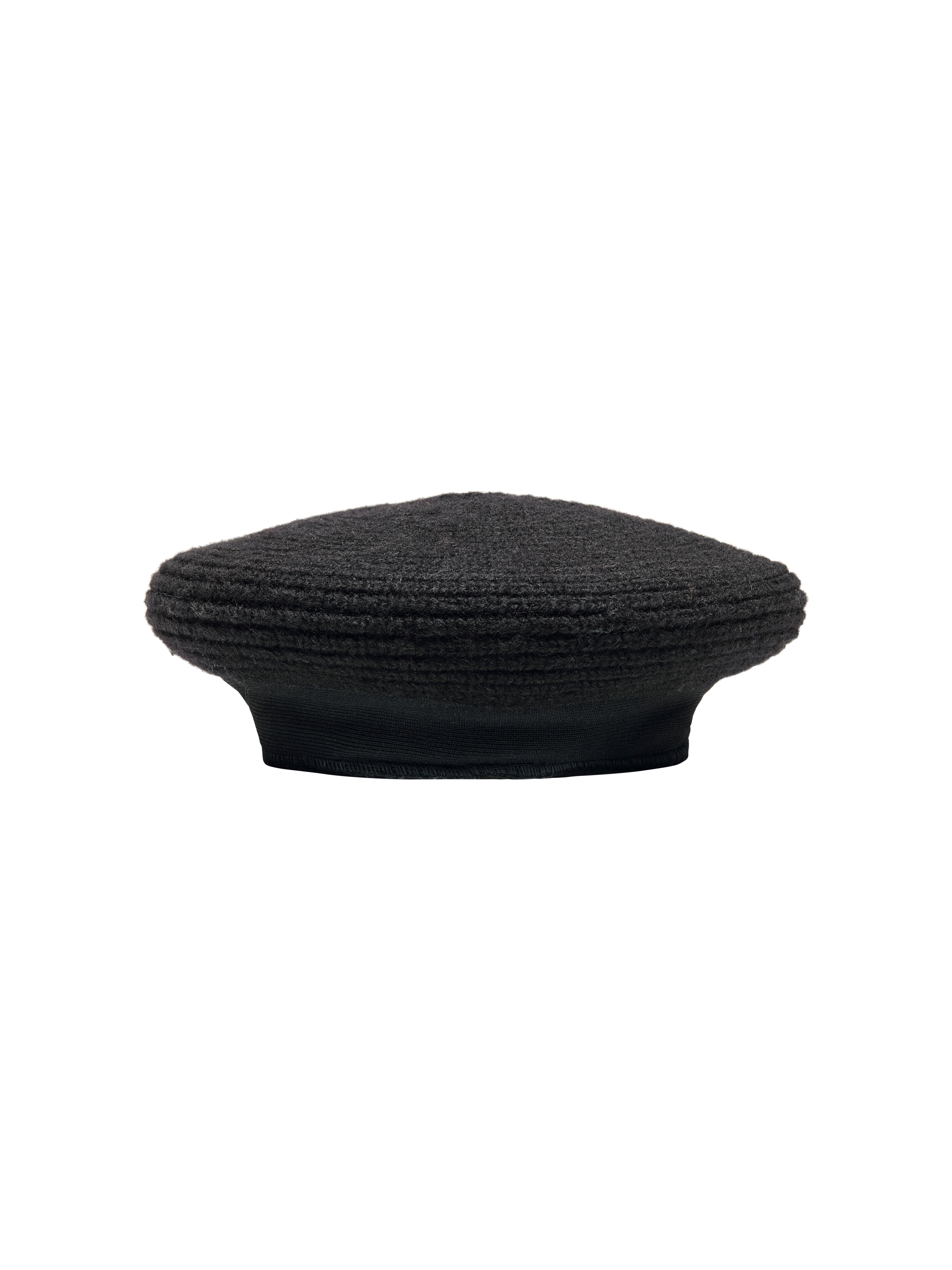black knitted beret
