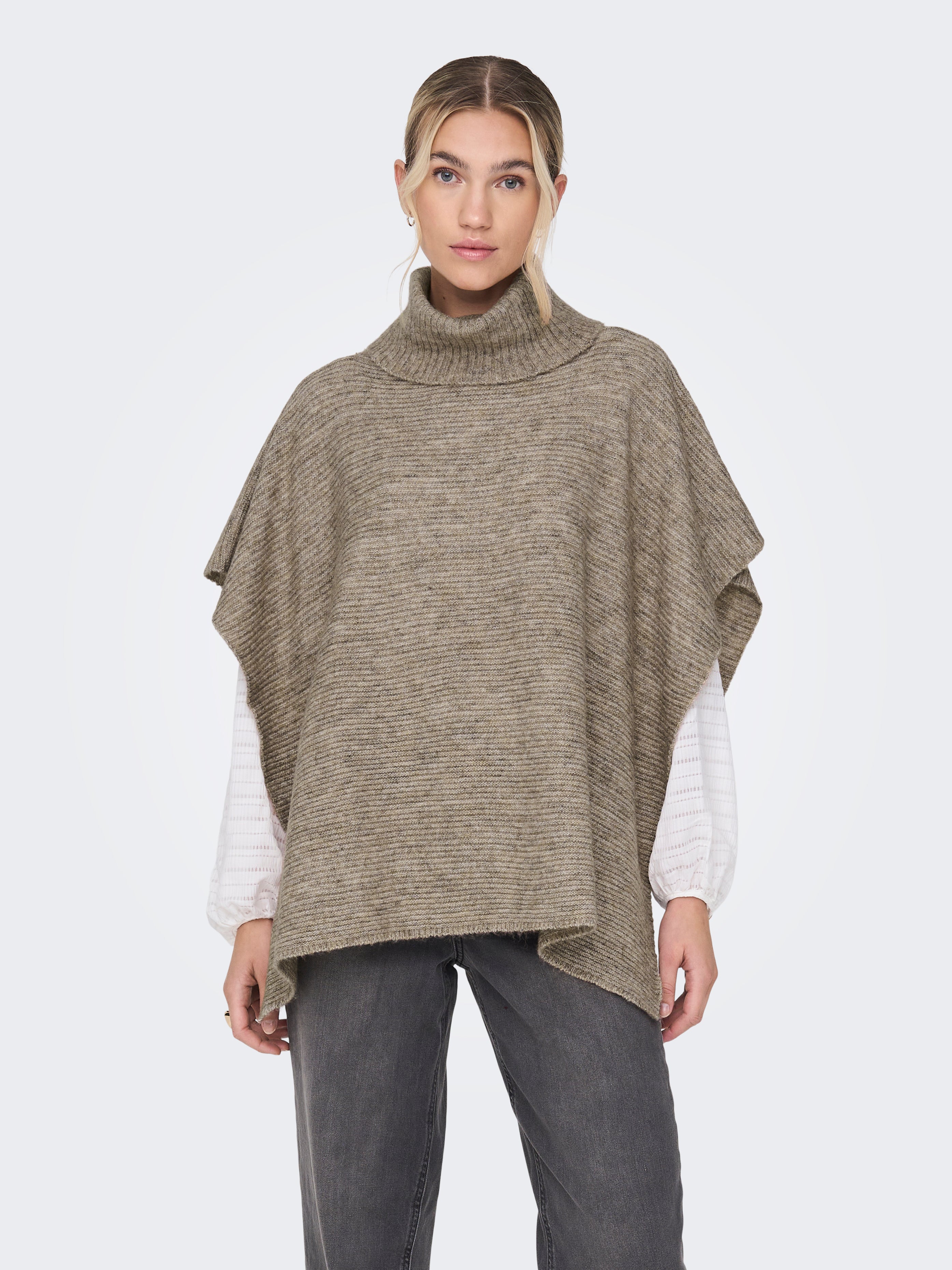 Thumbnail - Onllovisa Poncho