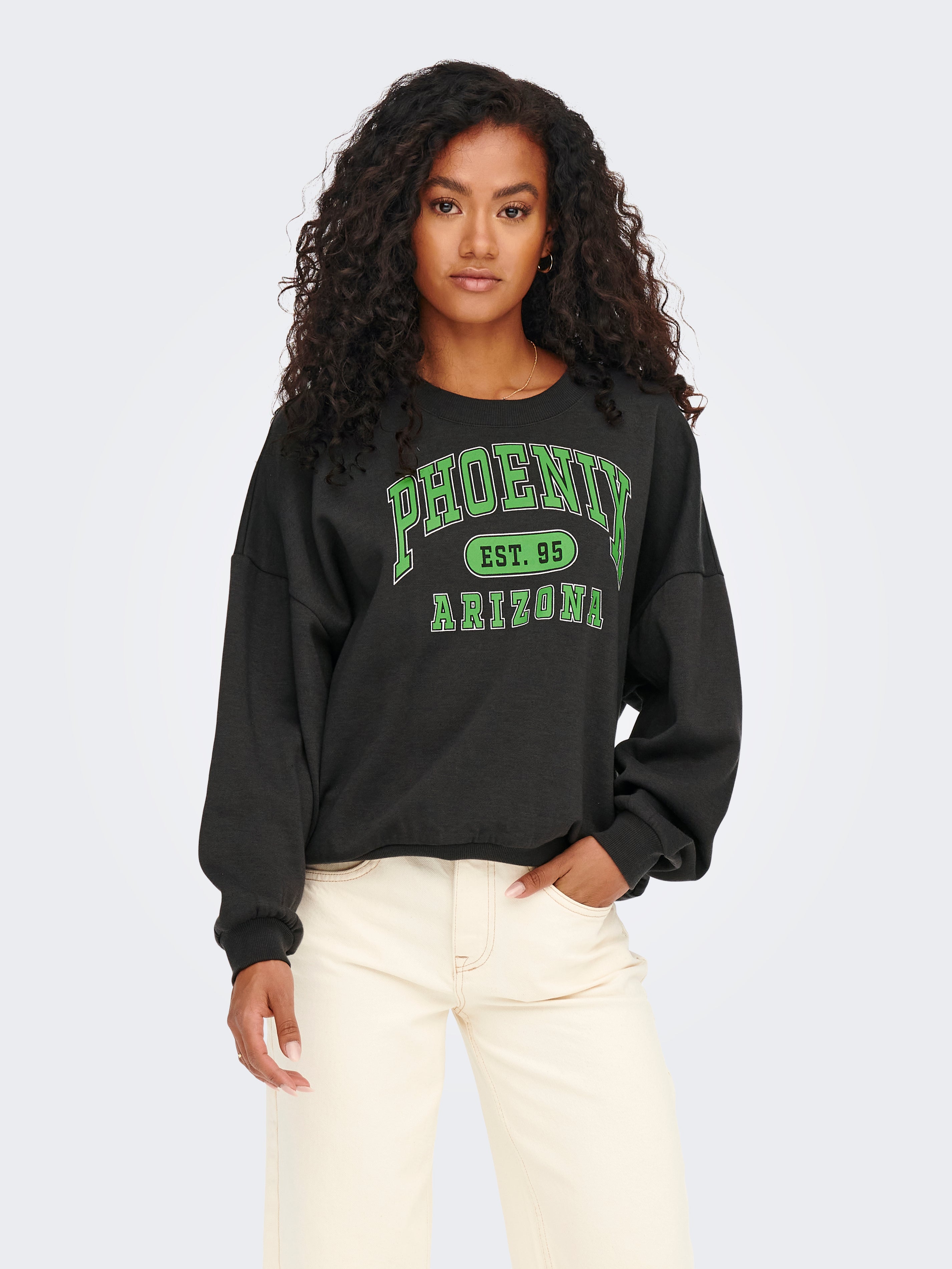 O-neck Sweatshirt | Black | ONLY®