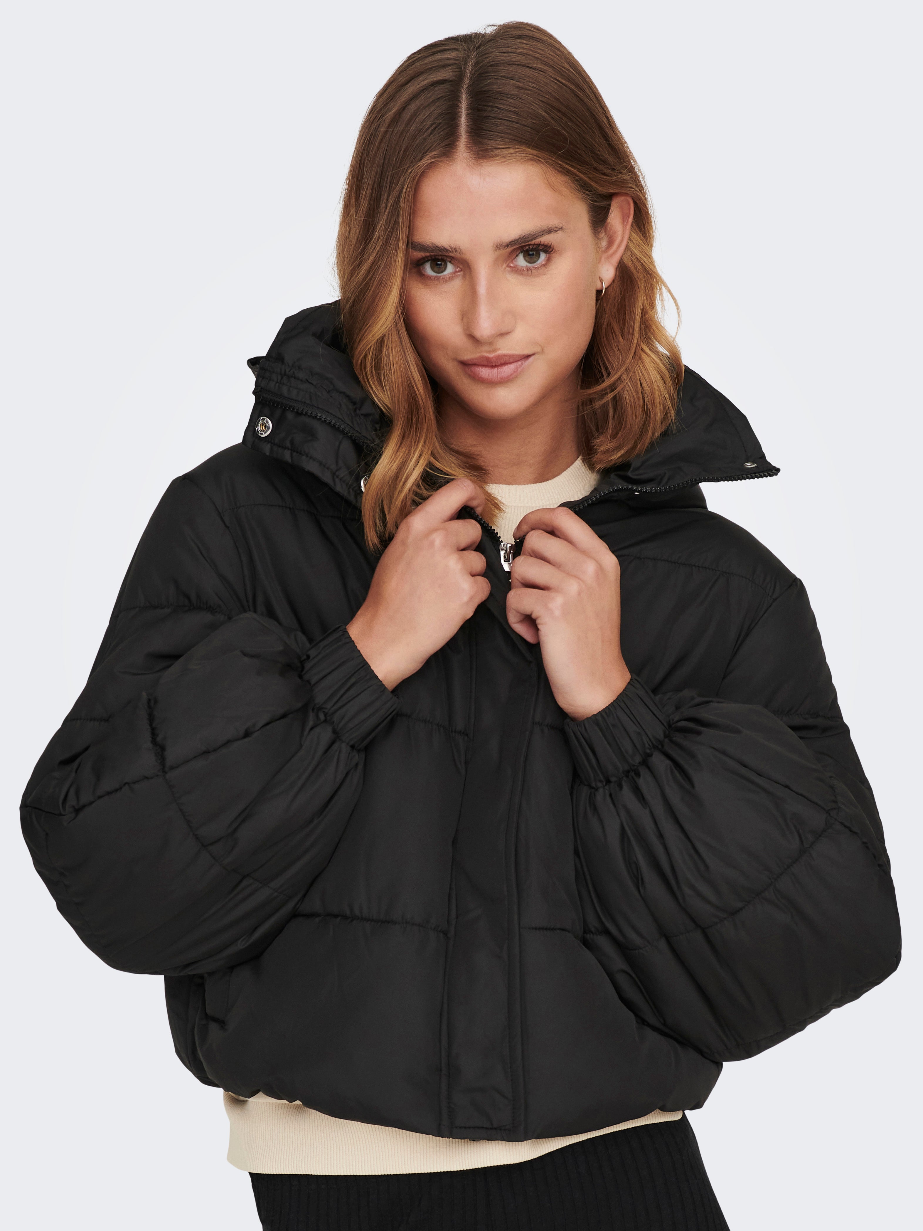 Ladies short black hot sale puffer jacket