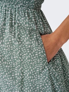 ONLY Mama smock detail dress -Chinois Green - 15272103