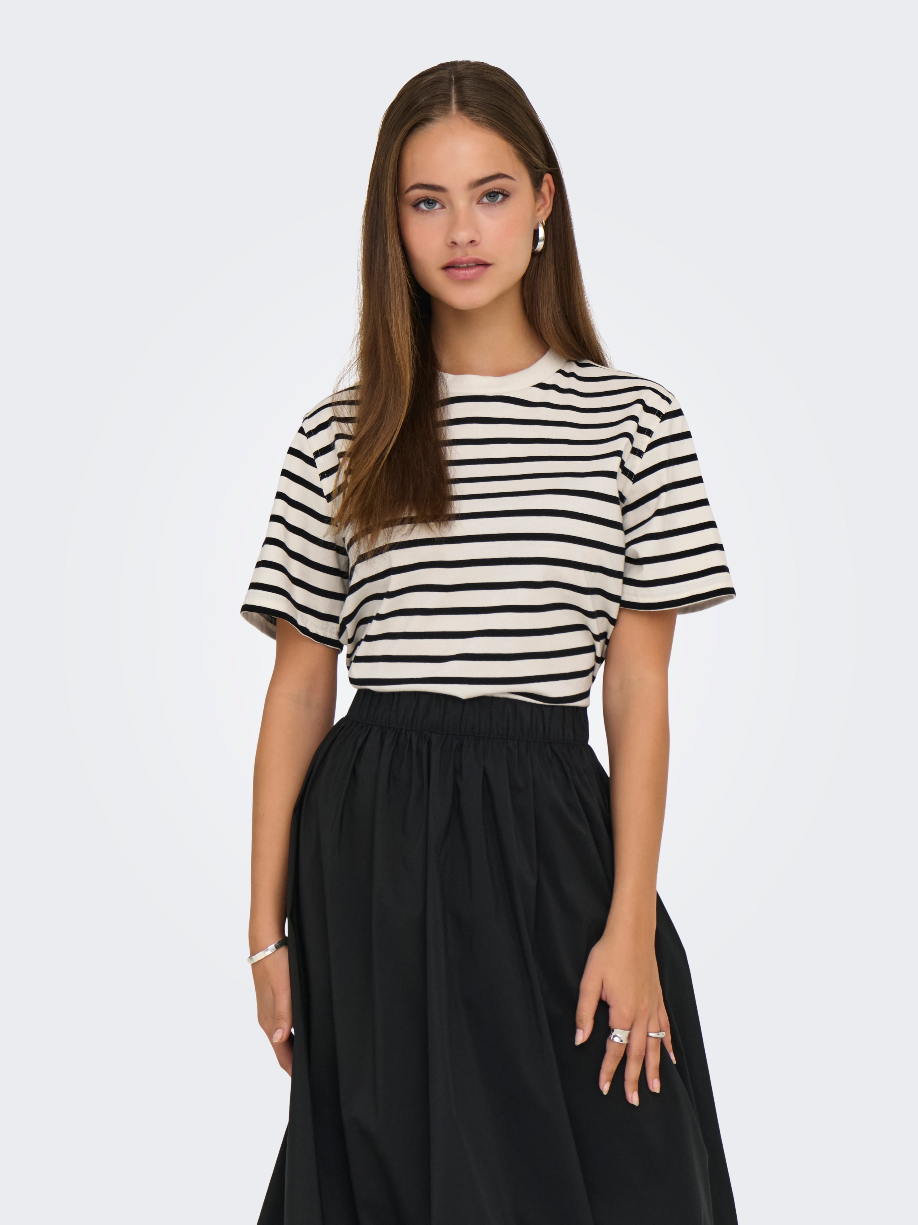 Onllivina T-shirt