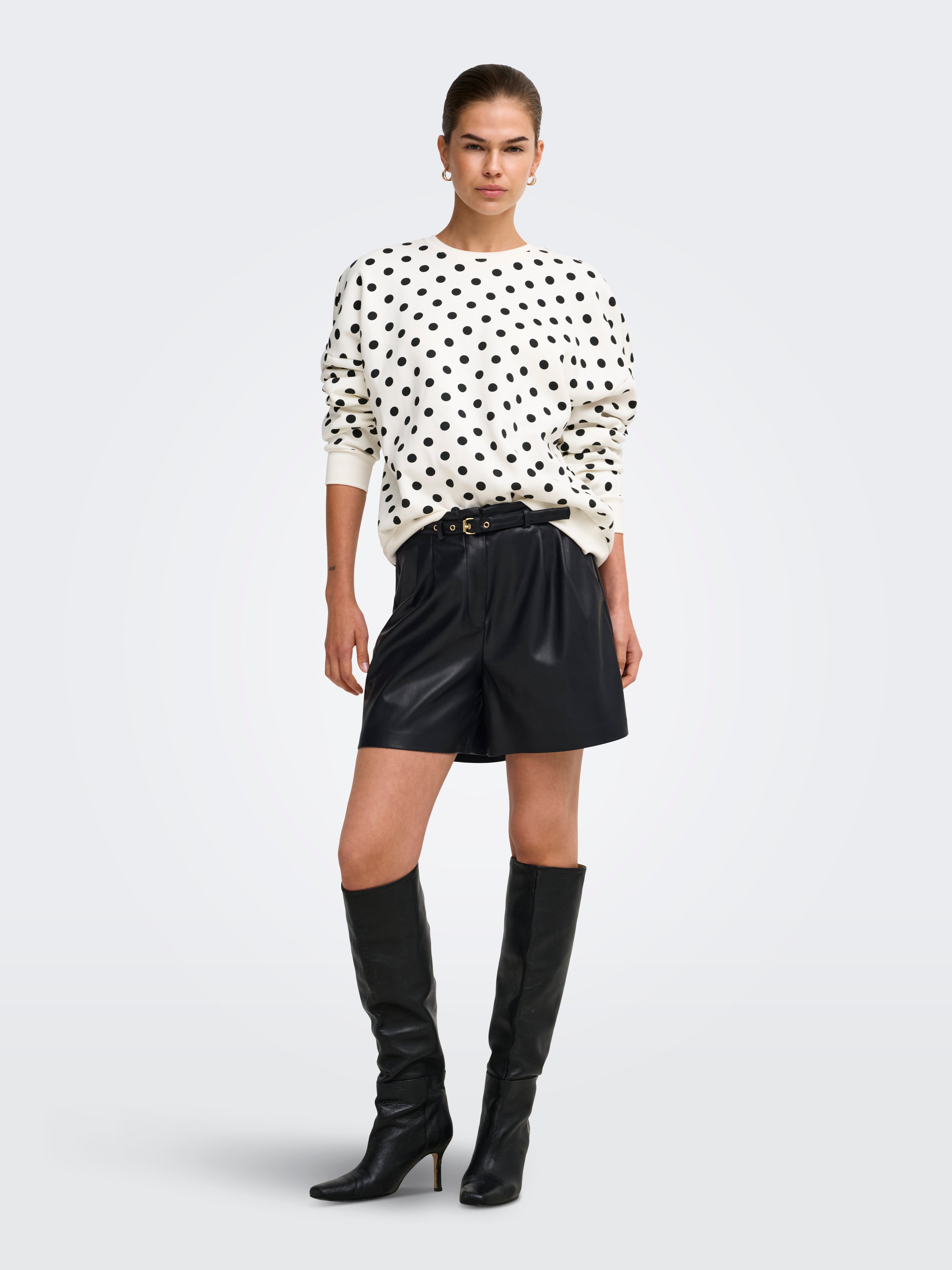 Imiteret læder shorts | Sort | ONLY®