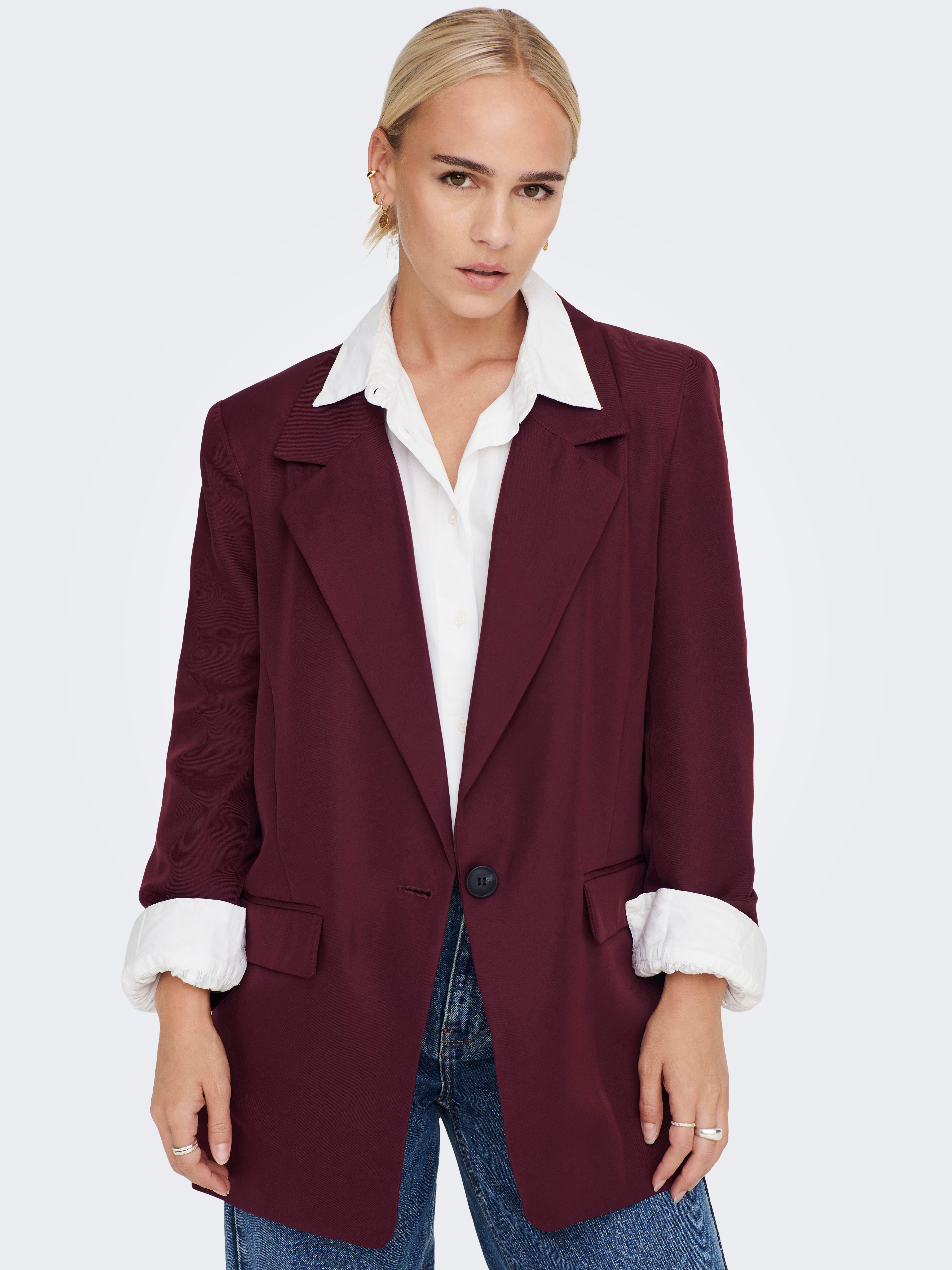 oversized burgundy blazer