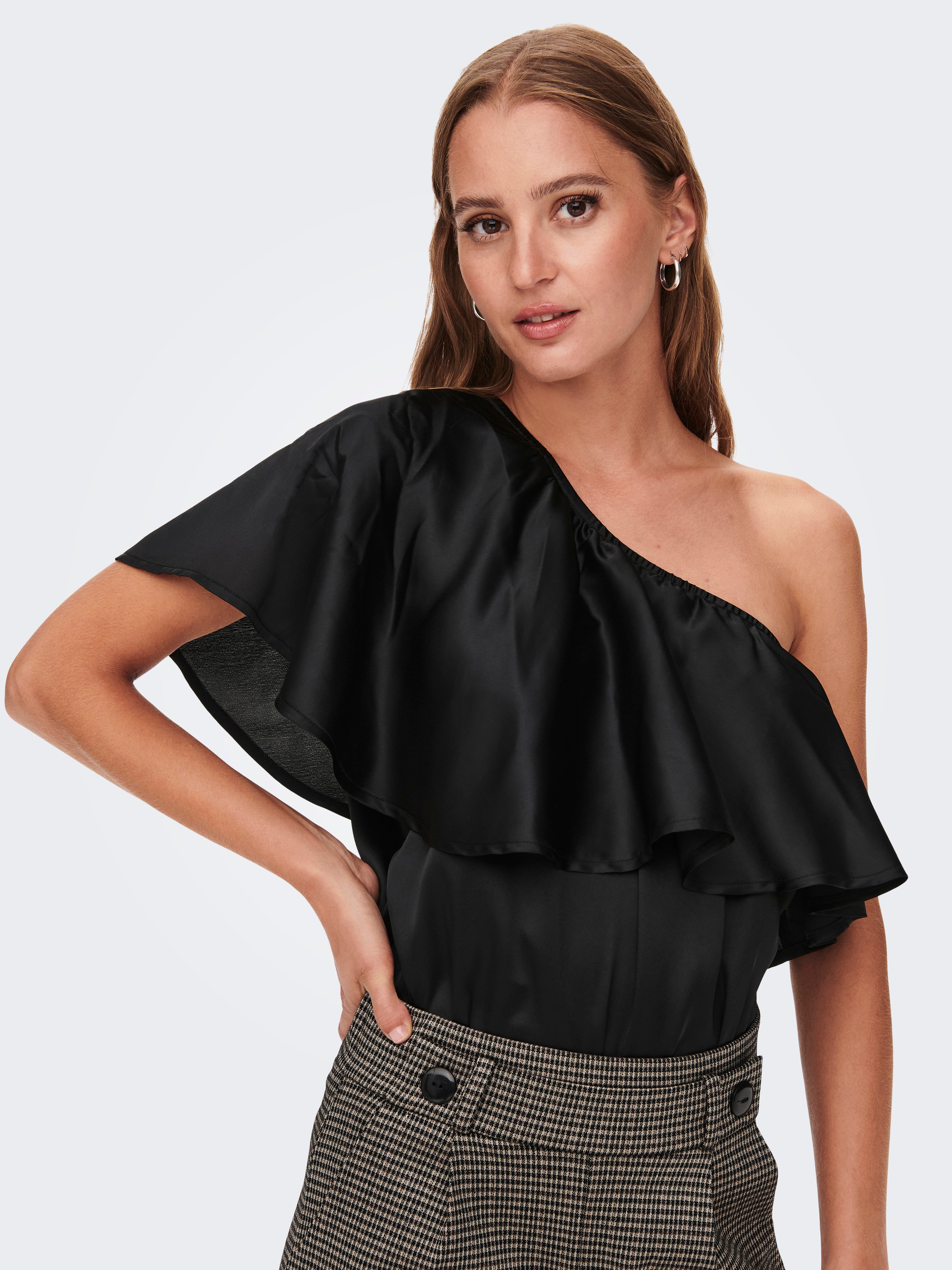 One shoulder frill outlet top