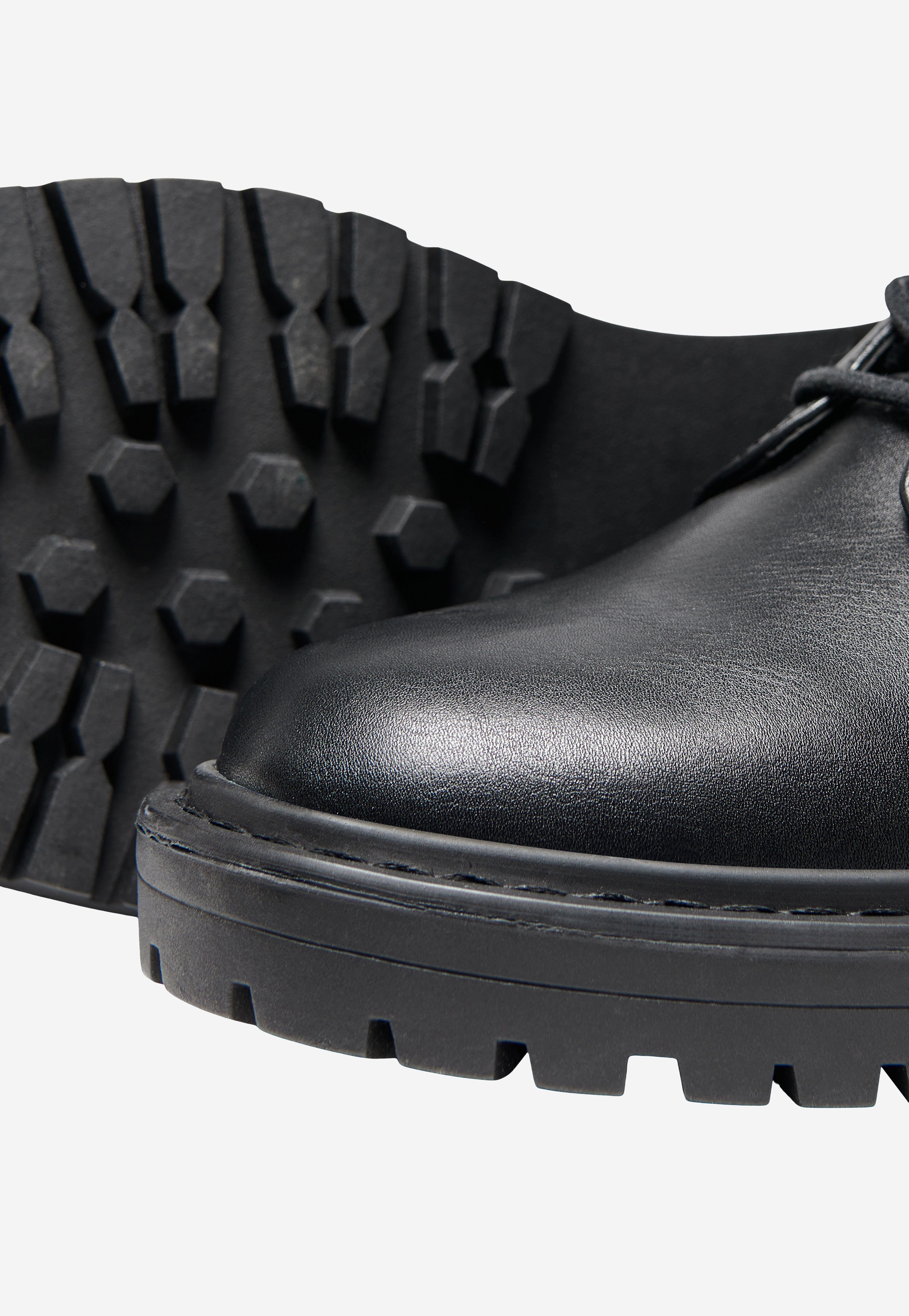 simply outdoors boots