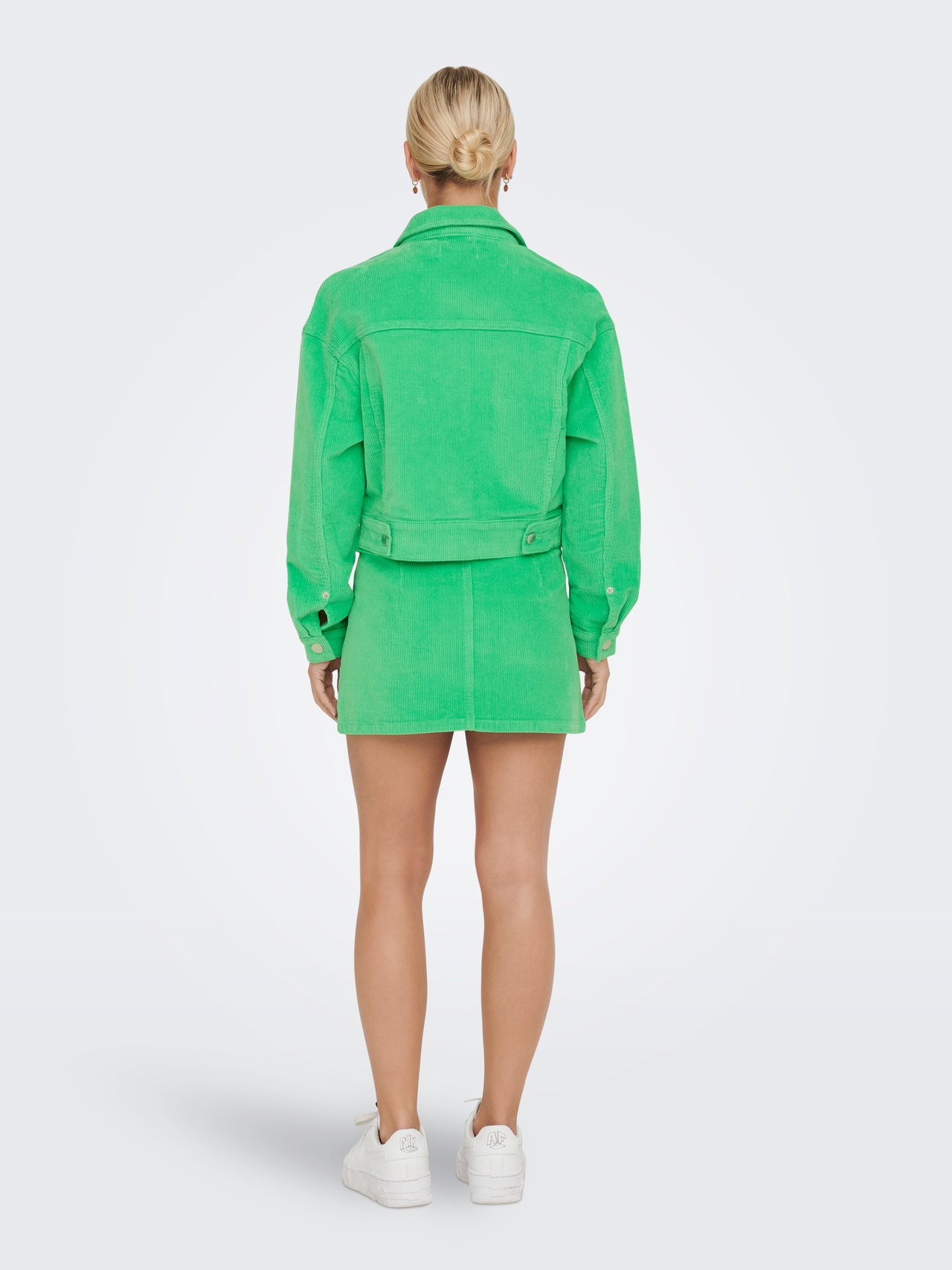 ONLY Cropped Corduroy Jacket -Spring Bud - 15278272