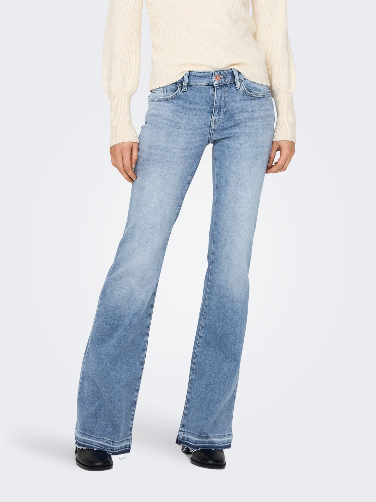 ONLY ONLTiger Low Waist Wide Flared Jeans -Light Blue Denim - 15279994