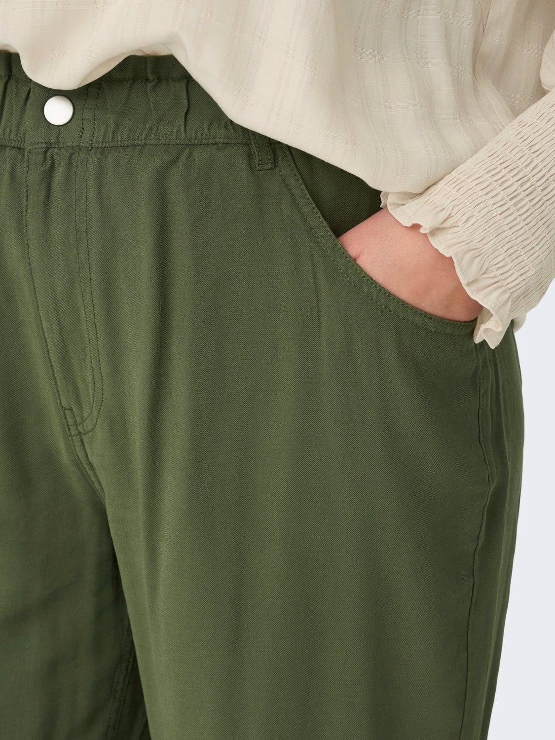 Linen and cotton carrot fit trousers | Incotex Venezia 1951 | Slowear