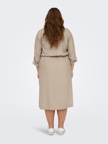 ONLY Avslappnad Skjortkrage Curve Lång klänning -Oxford Tan - 15281039