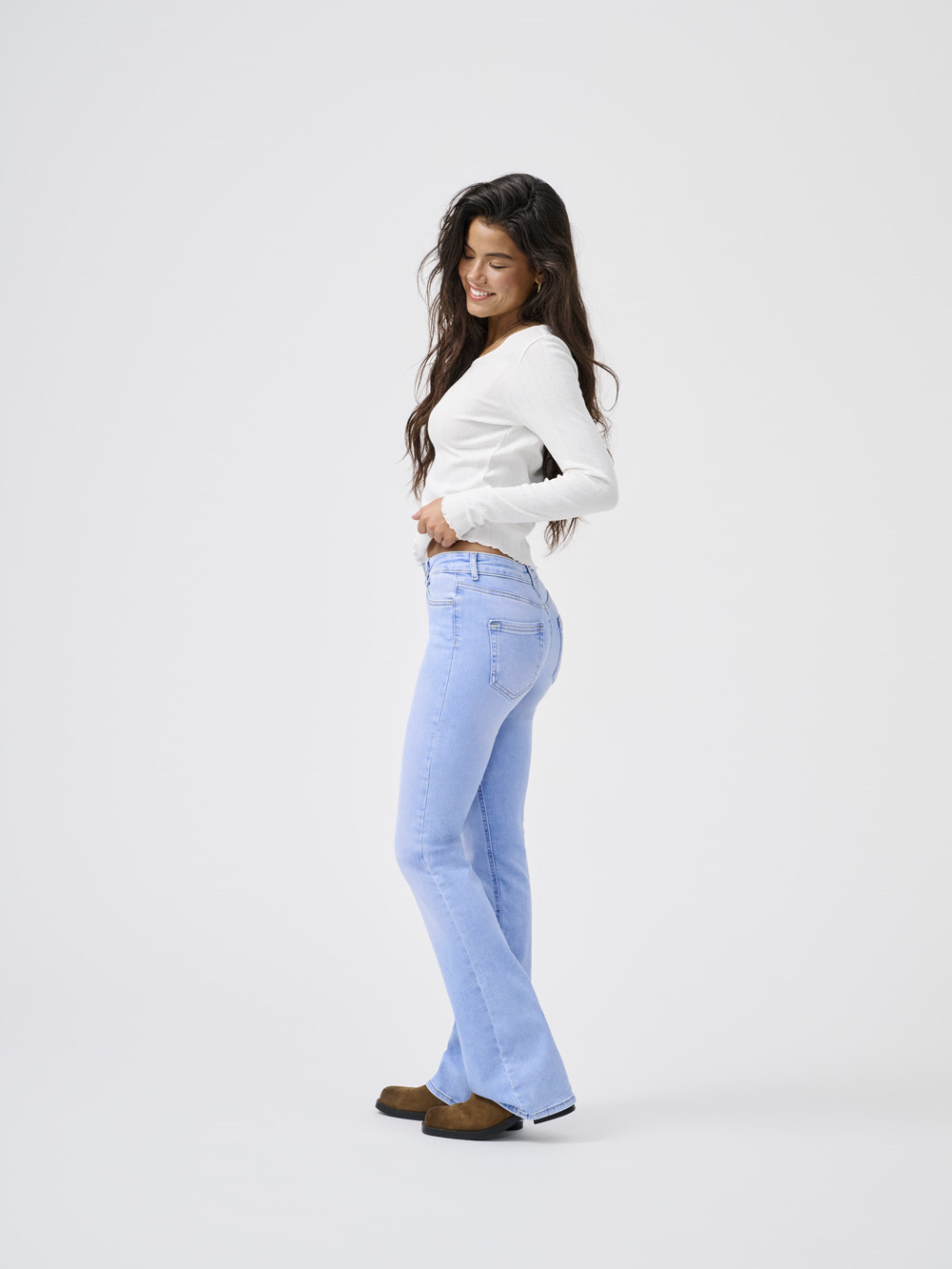 Thumbnail - Onlblush Mittlere Taille Flared Jeans