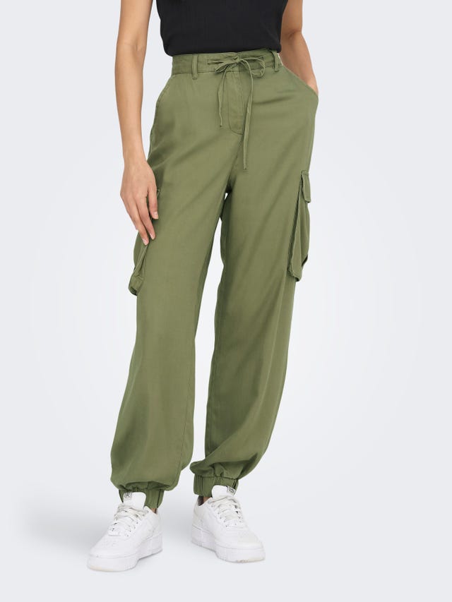 ONLY Cargo Fit Mid waist Fitted hems Track Pants - 15282304