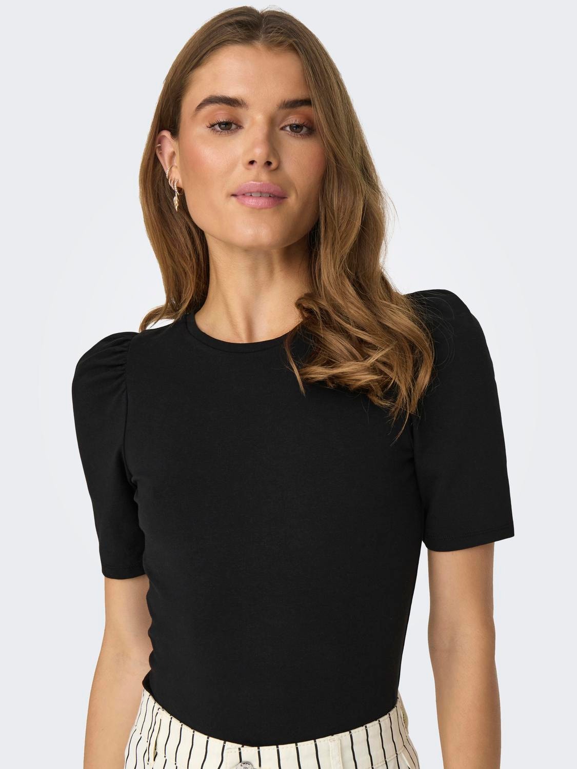ONLY Regular Fit Round Neck Puff sleeves Top -Black - 15282484