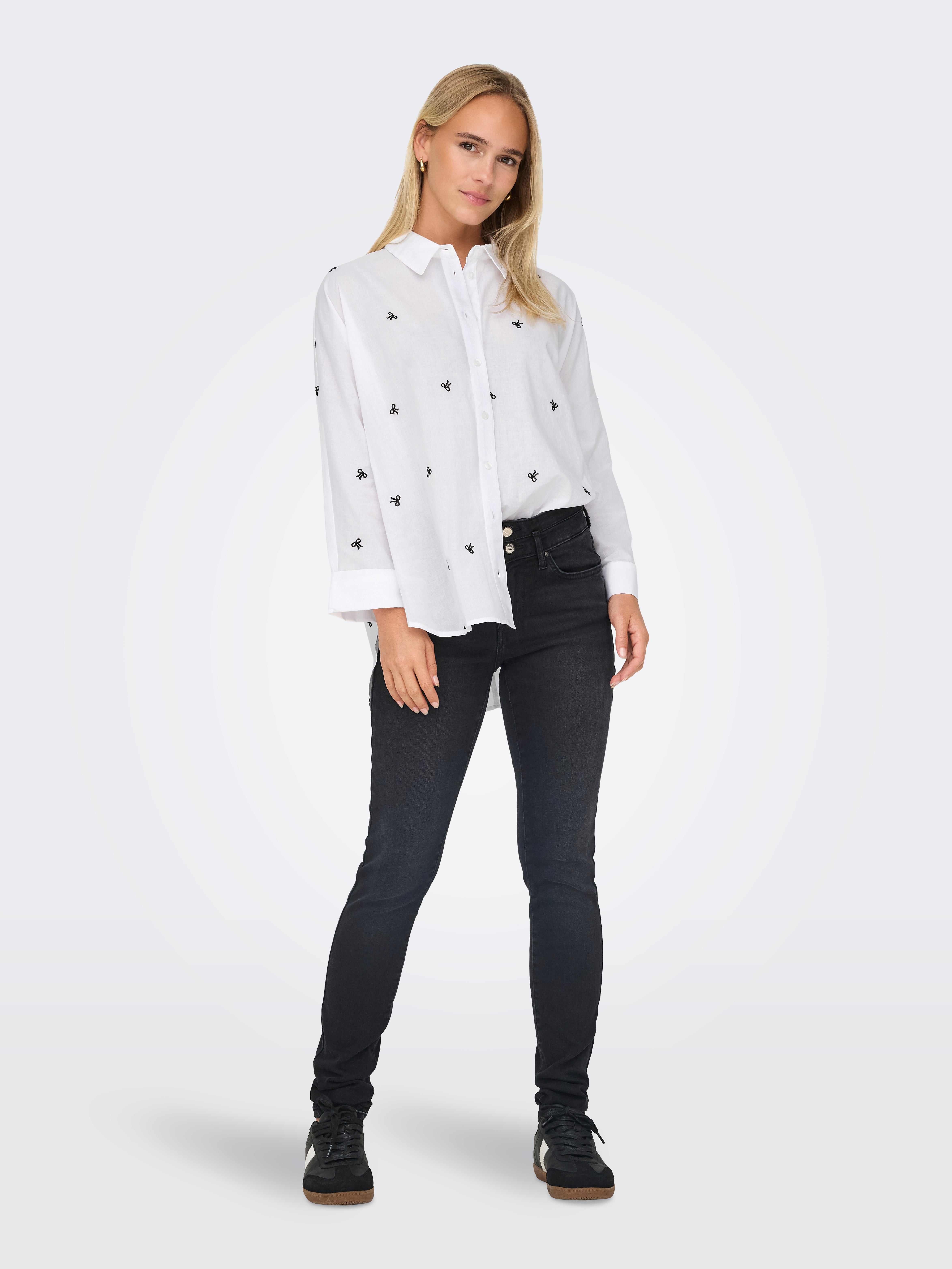 ONLY Camicetta Donna Nero con Rouches Scollo V Manica Lunga (EU ONLY Camicetta Donna Nero con Rouches Scollo V Manica Lunga (EU