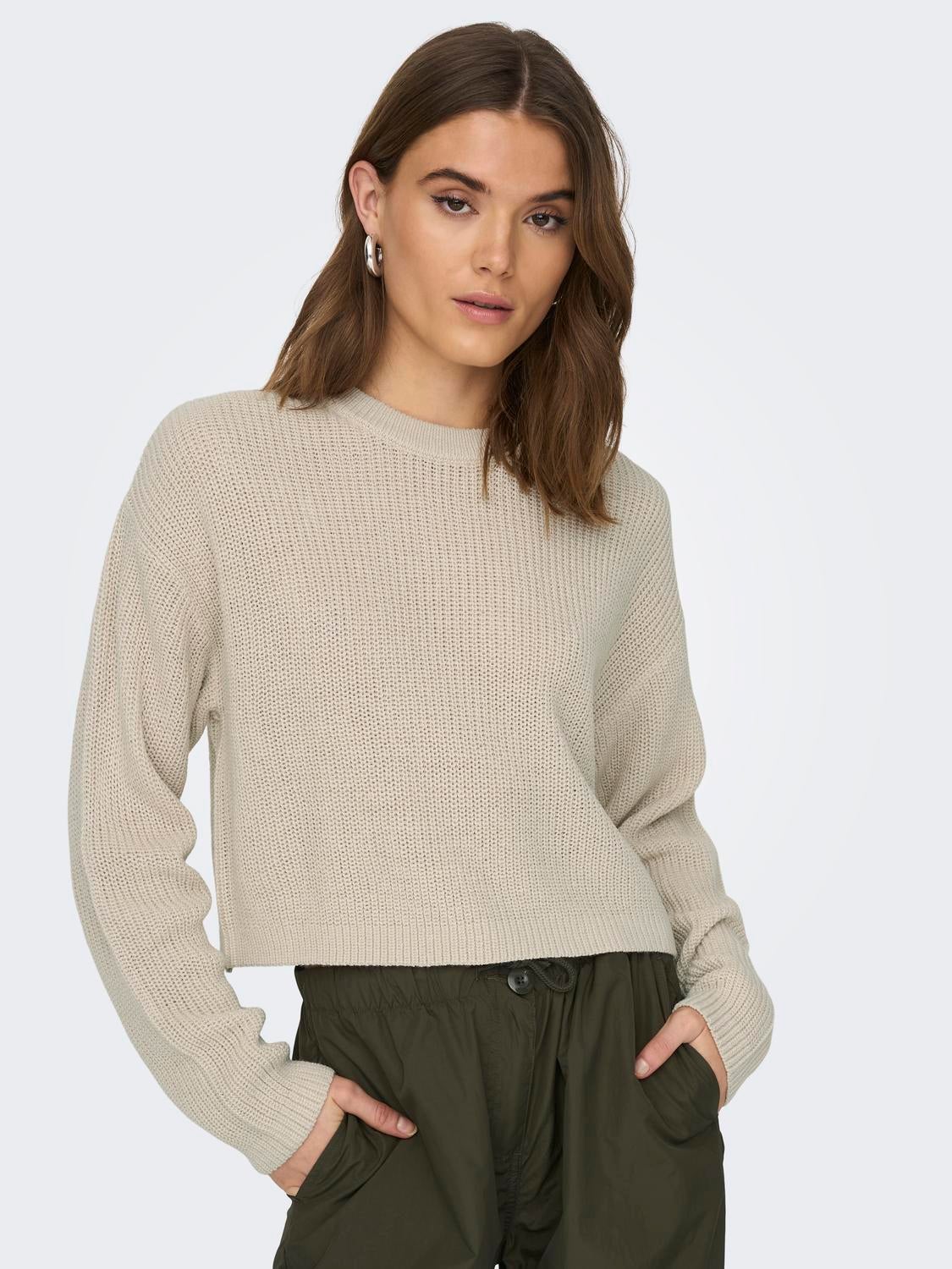 Grey cropped store knitted jumper