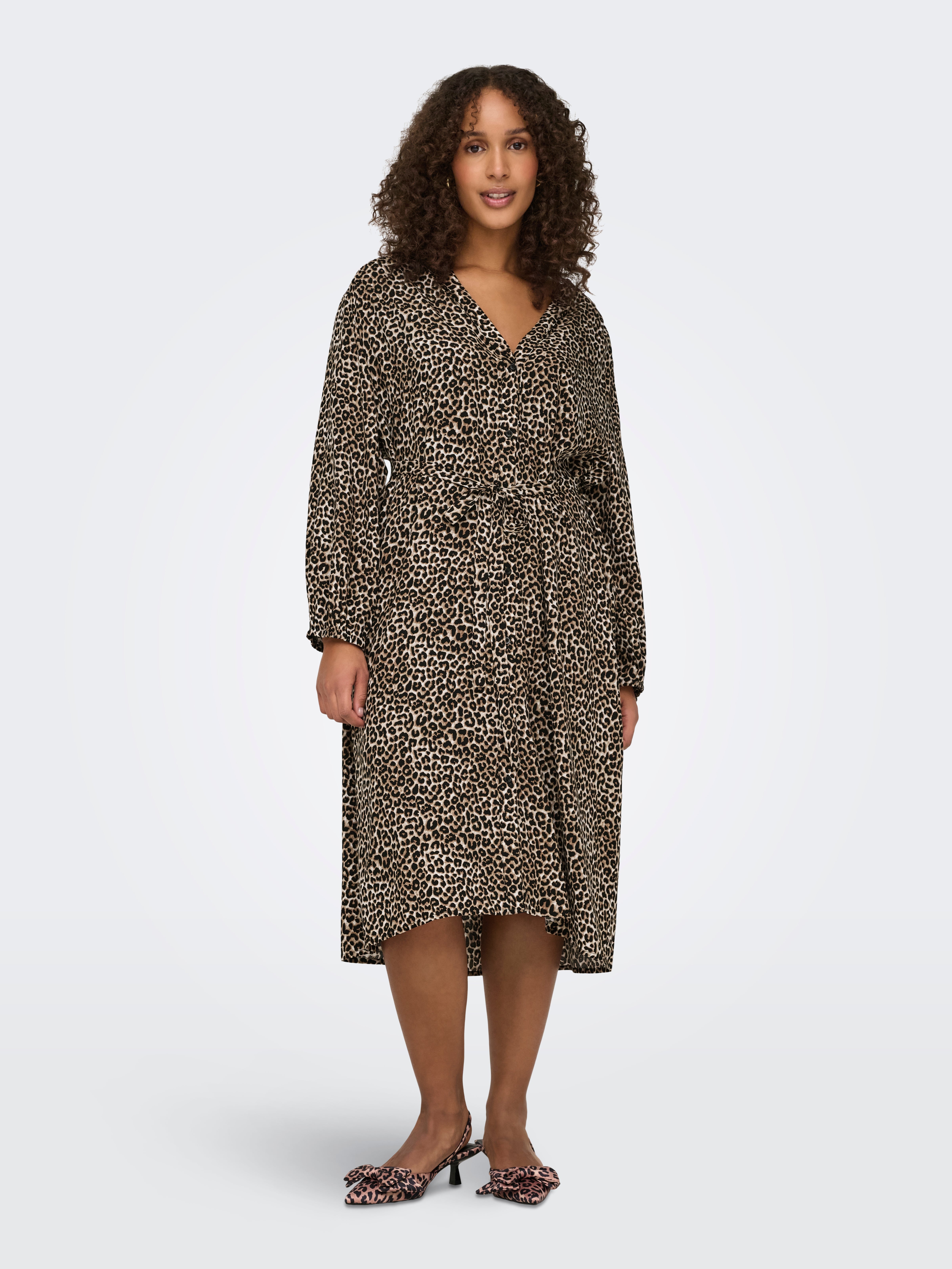 Carnewdenizia Langes Kleid