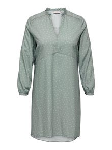 ONLY Curvy v-neck dress -Lily Pad - 15284506